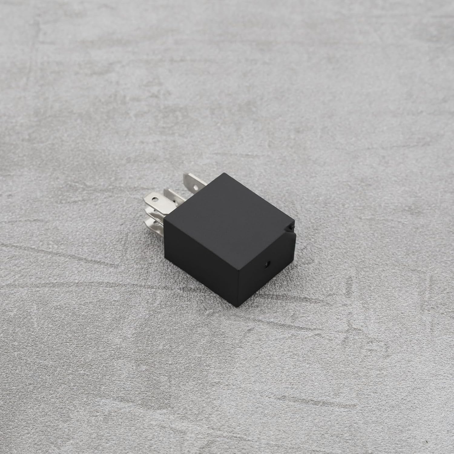 Be in Your Mind 2Pcs 5Pin 12V 30/10A Car Micro Relay Replacement Part 0332201107 Compatible with Audi 80 (1972-1990) Compatible with Audi 90 (1984-1990)