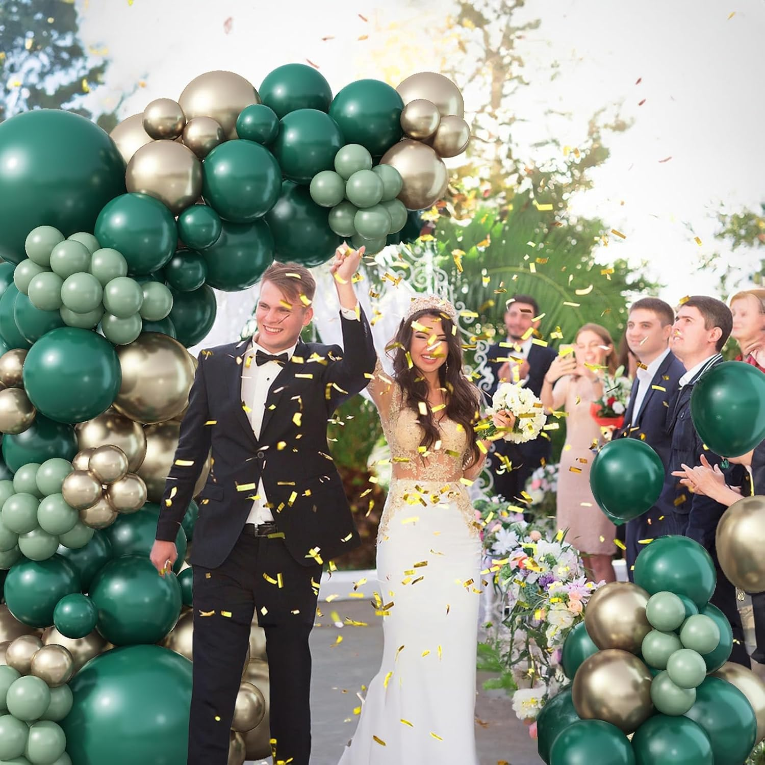 Dark Green Balloon Arch Kit,126Pcs Green Gold Balloon Arch Garland Kit with Sage Green Balloons Gold Party Balloons for Birthday Party Decoration,Baby Shower Decorations,Jungle Safari Party Decoration