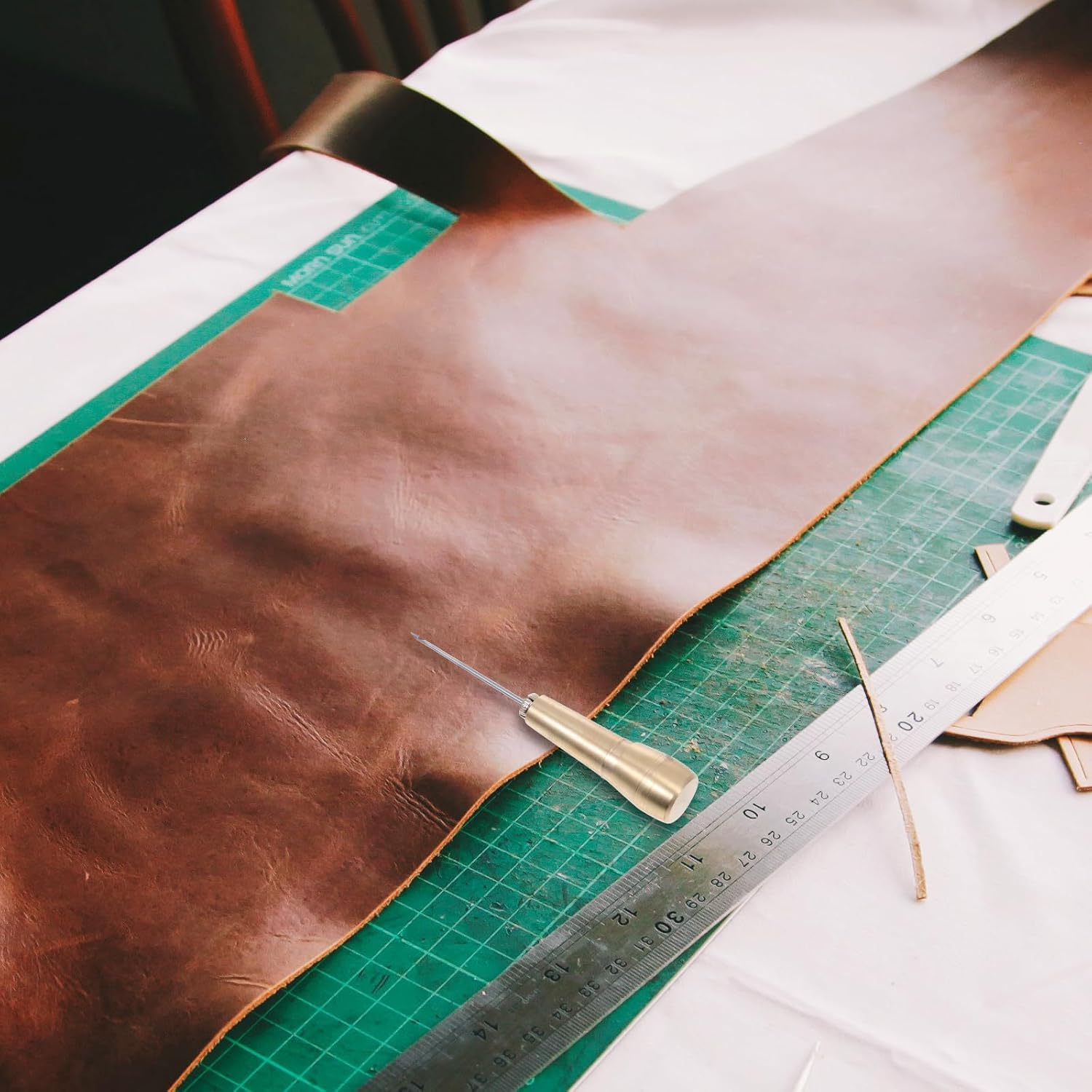 TEHAUX Sewing Awl Kit, Leather Sewing Awl Needle with Copper Handle, Craft Needle Hand Stitcher Tool, Sewing Awl Hand Stitcher Shoe Repair Tool Kit for DIY Sewing Repairing Canvas Leather image number 1