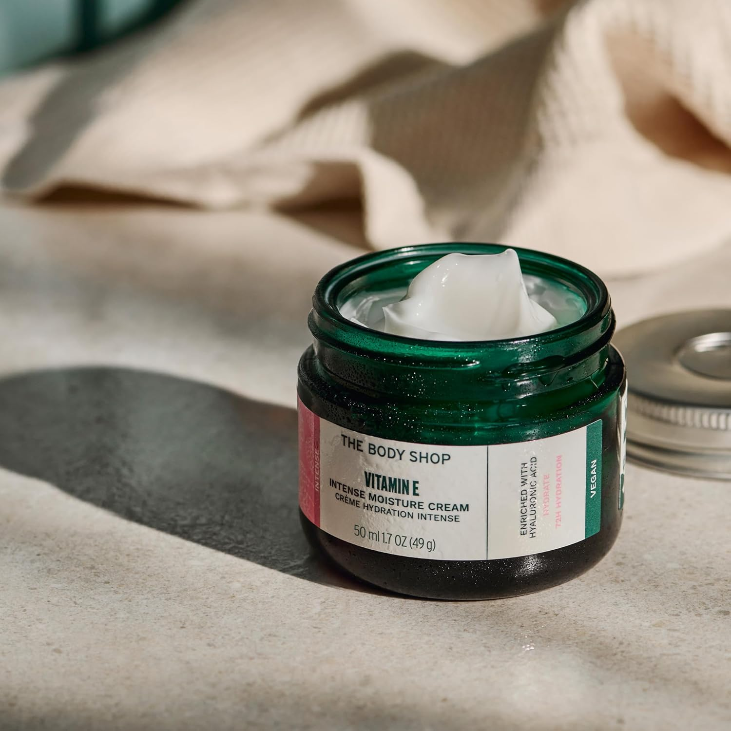 The Body Shop Vitamin E Intense Moisturizer, for Dry Skin, with Hyaluronic Acid, 72Hr Hydration, Vegetarian, 1.7 Oz image number 5