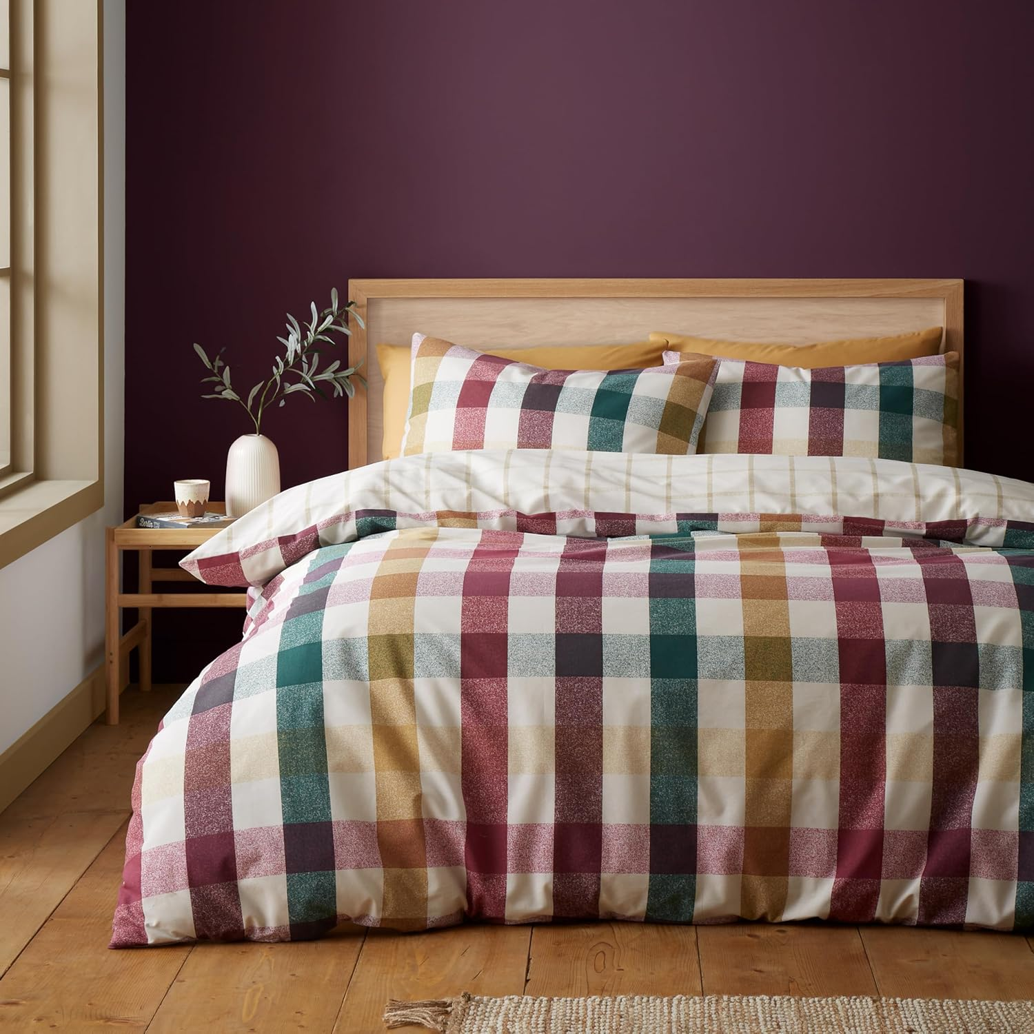 Catherine Lansfield Autumn Check Reversible Double Duvet Cover Set with Pillowcases Plum image number 5