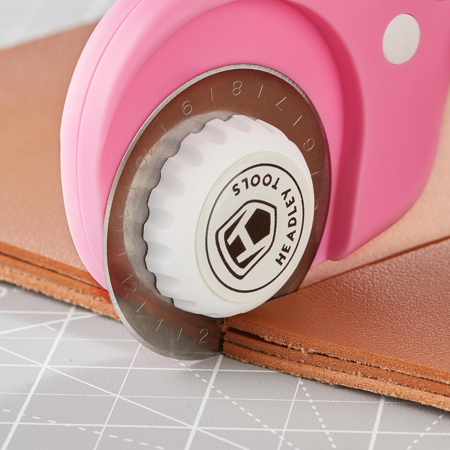 HEADLEY TOOLS 45Mm Rotary Cutter Blades 15 Pack Fits Olfa, Fiskars, Replacement Rotary Blade for Arts Crafts Quilting Scrapbooking Sewing, Sharp and Durable image number 6