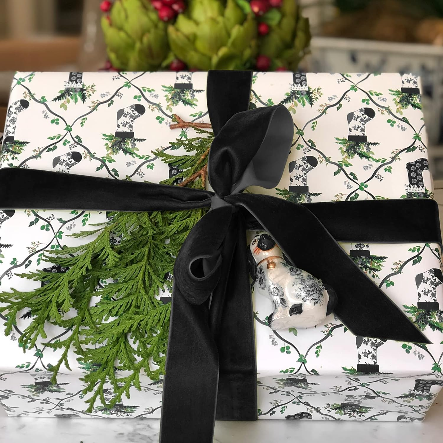 Black Velvet Ribbon 1 Inch X 30 Yards Vintage Nylon Velvet Wired Ribbon with Spool for Gifts Wrapping Home Decor Wedding Decorations DIY Crafts Projects image number 1