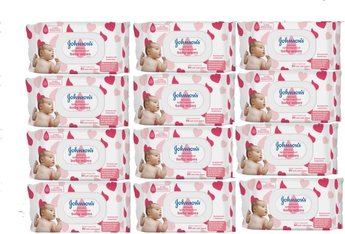 Johnson'S Baby Lightly Fragranced Baby Wipes 960 Pack (80 X 12S) VALUE PACK | Enriched with Moisturisers | Hydrates, Nourishes & Protects Baby Skin Barrier image number 2