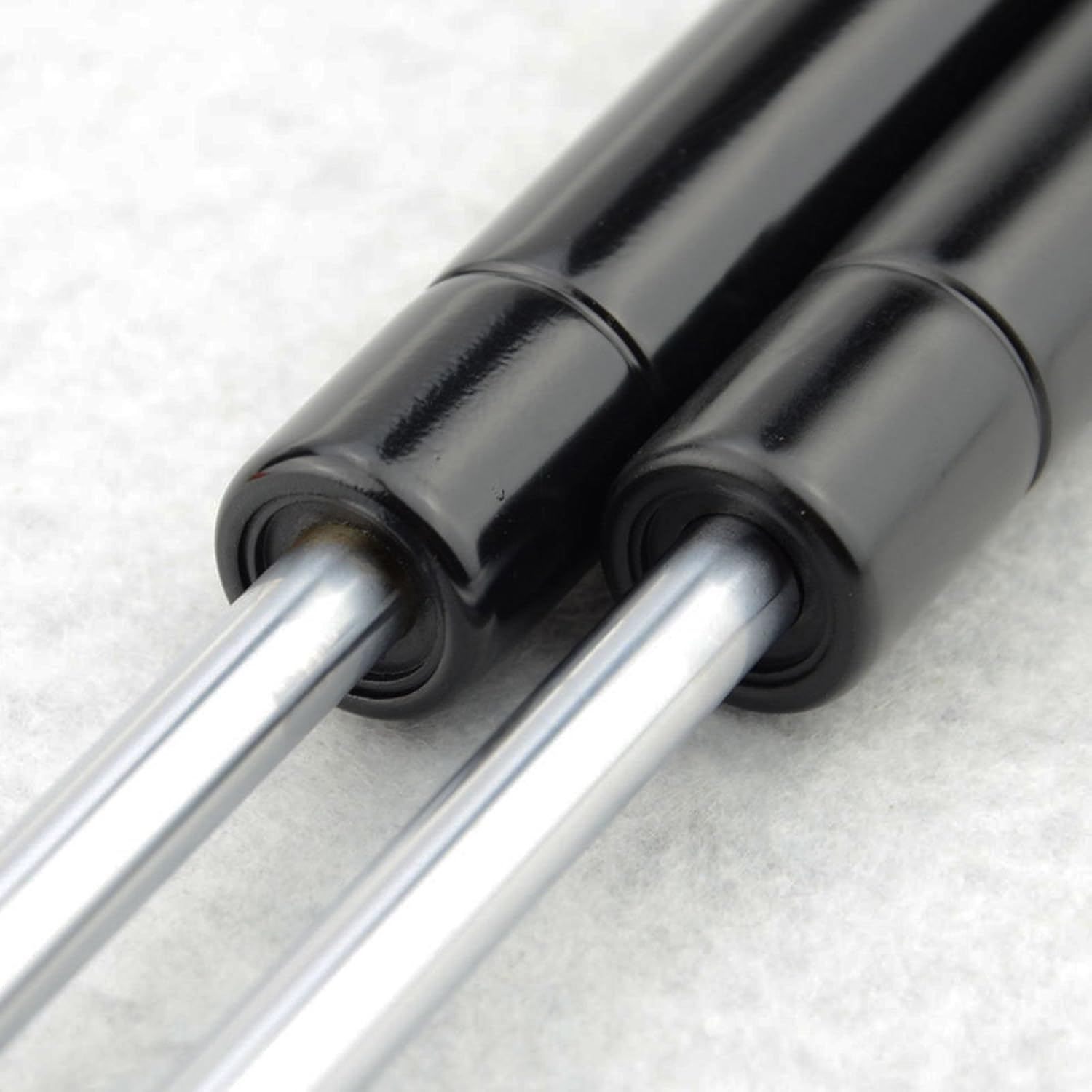 Machter Tailgate Gas Struts for Toyota Landcruiser 80 Series 1990-1997 & Lexus LX450 1996-1997, Black, Rear, 455Mm, 390N, 100,000 Cycles, -15~+80℃ image number 3