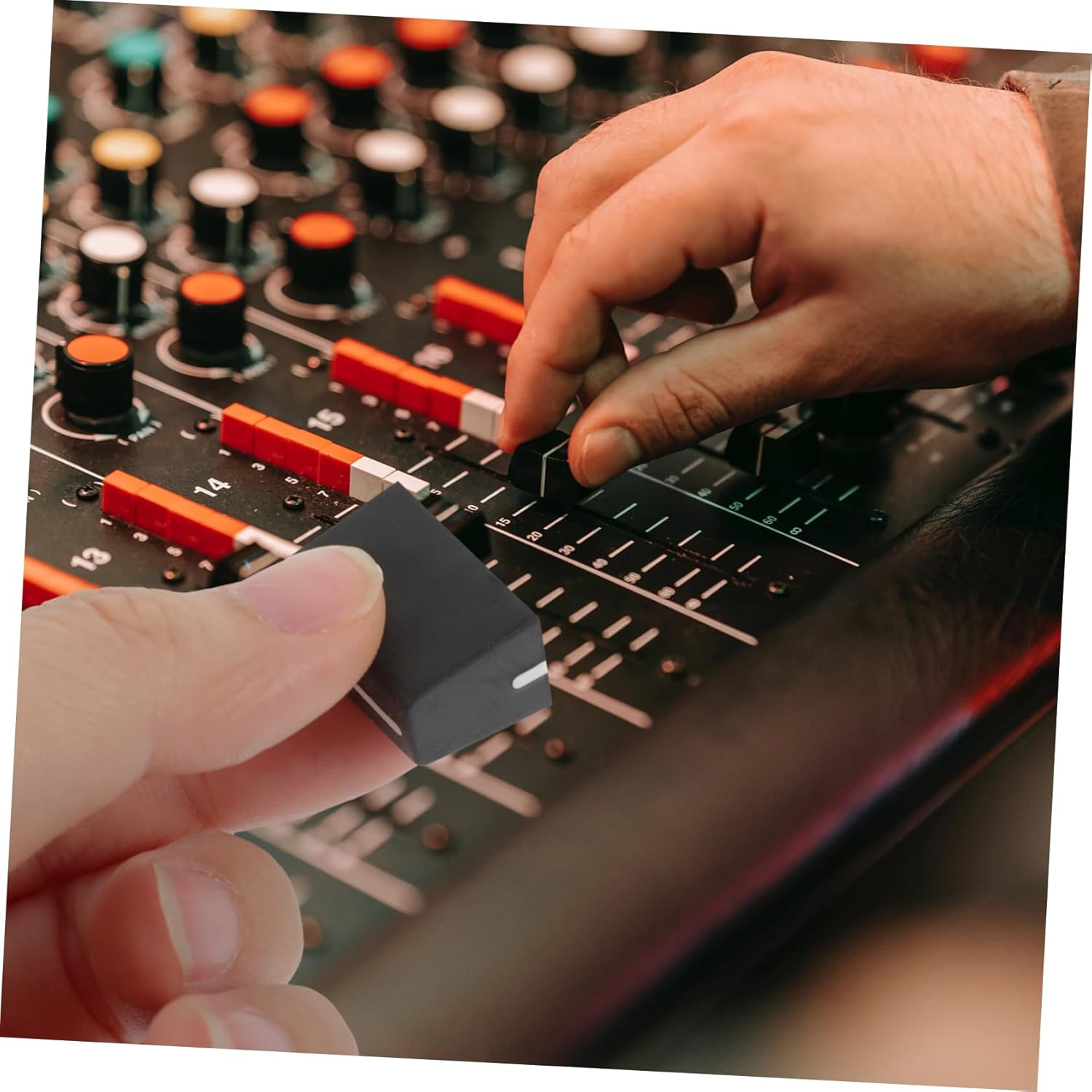 GLSTOY 5Pcs Replacement Fader Slide Knobs for Sound Console Flat Push Knobs Shafts DIY Kit for Mixers