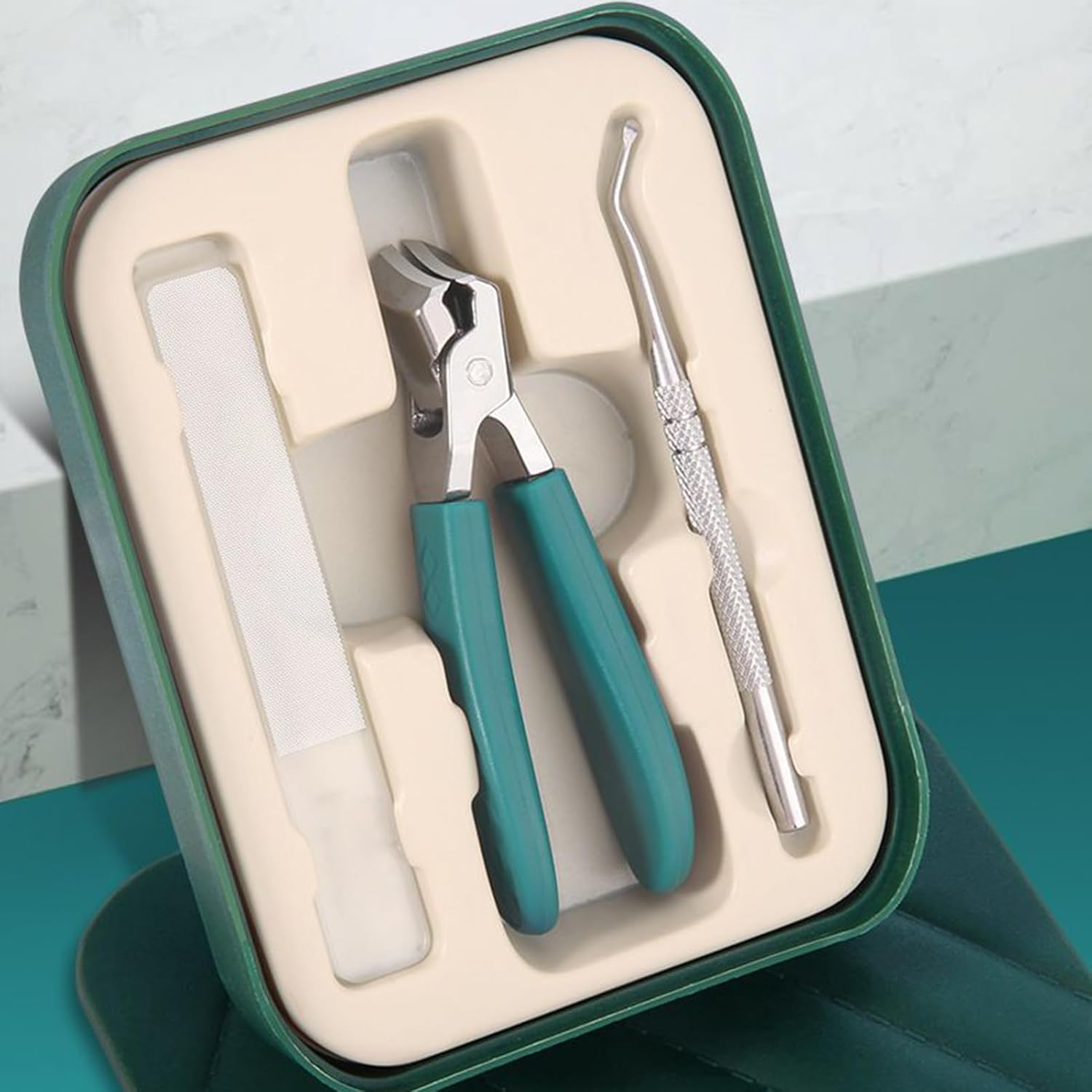 Nail Trimmer | Anti-Splash Ingrown Nail Trimming Tool with File and Spoon | Heavy Duty Wide Jaw Opening Beveled Manicure Tool for Seniors Elderly Adults Pedicure - Green image number 3