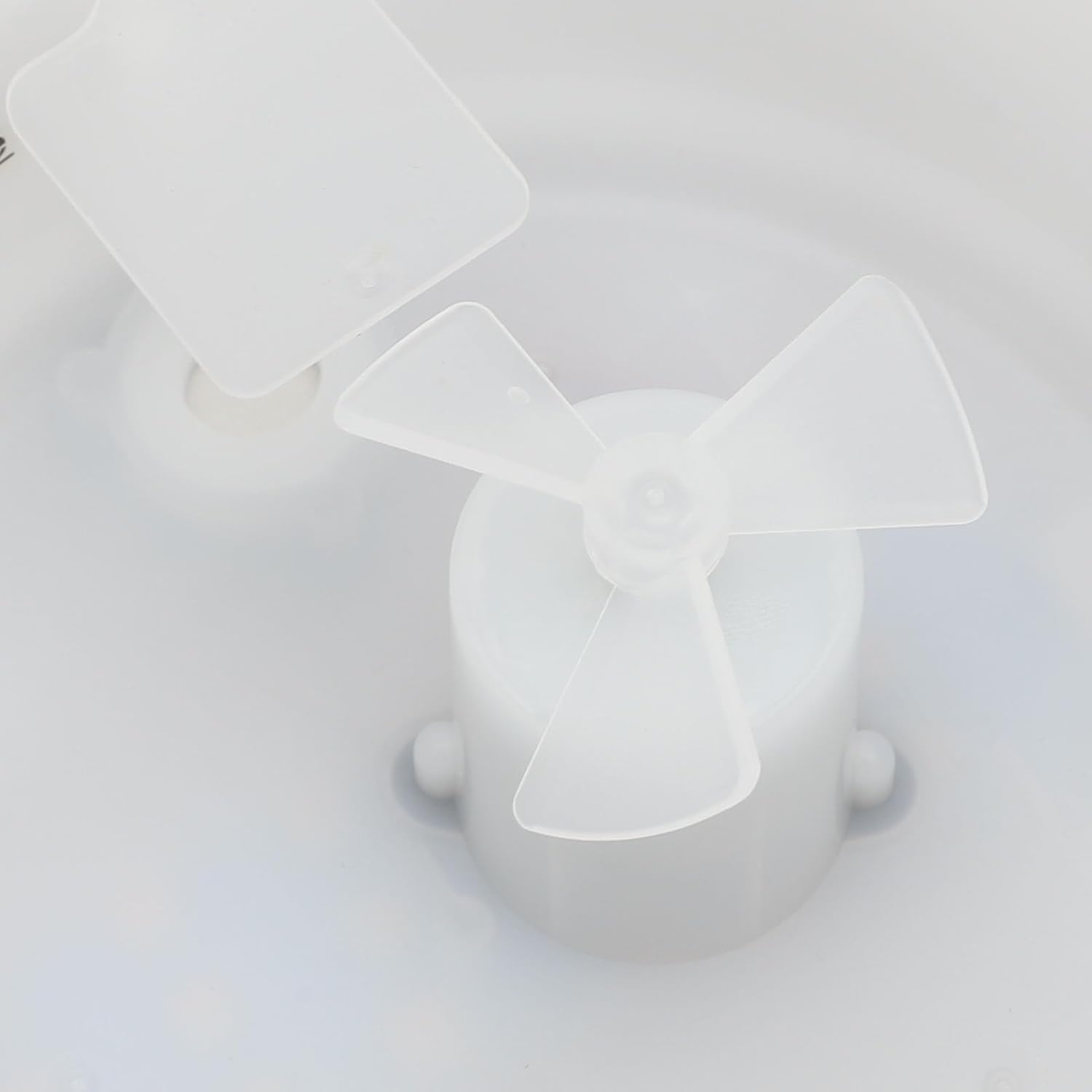 Cannon Humidifiers with Timer for Bedroom, Cannon Blast Aromatherapy Humidifier Diffuser, Essential Oil Aromatherapy Machine with Colorful LED Lights, Small Home Desktop (White) - Black image number 4