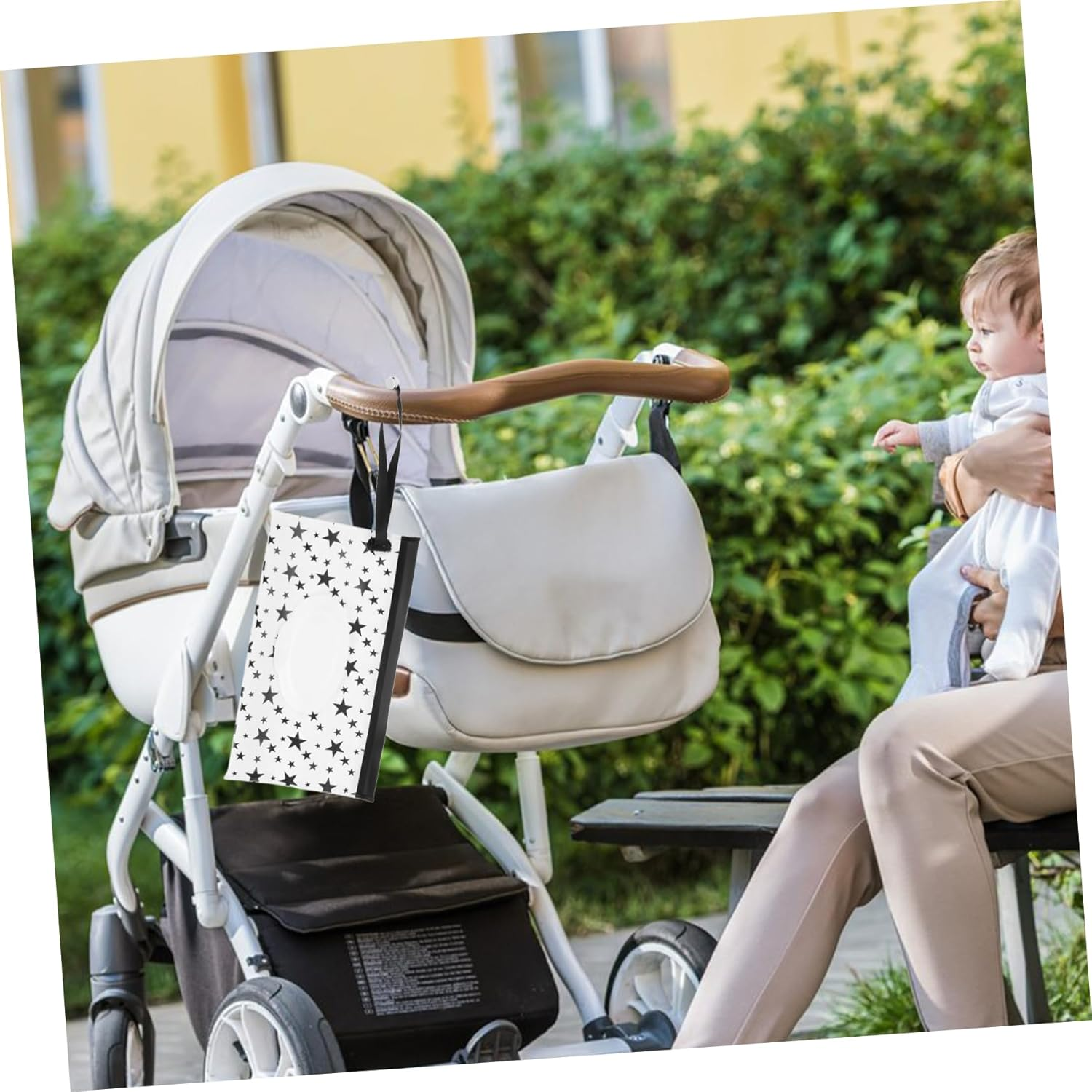 2Pcs Wipes Container Tissue Bag Dispenser for Bedside Stroller Handbag Reusable Portable image number 3