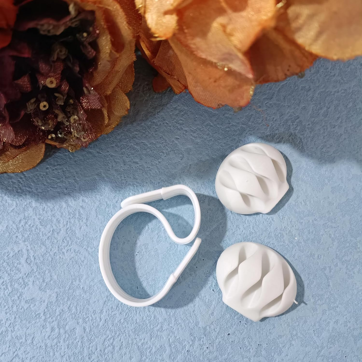 Coralpearl Desk Cable Drop Clips Non-Adhesive, Table Cord Stay Holder Weighted, Small Wire Management Clamp Removable, Silicone Tidy Organizer Keeper for Phone Computer Chargers (4 White) image number 5