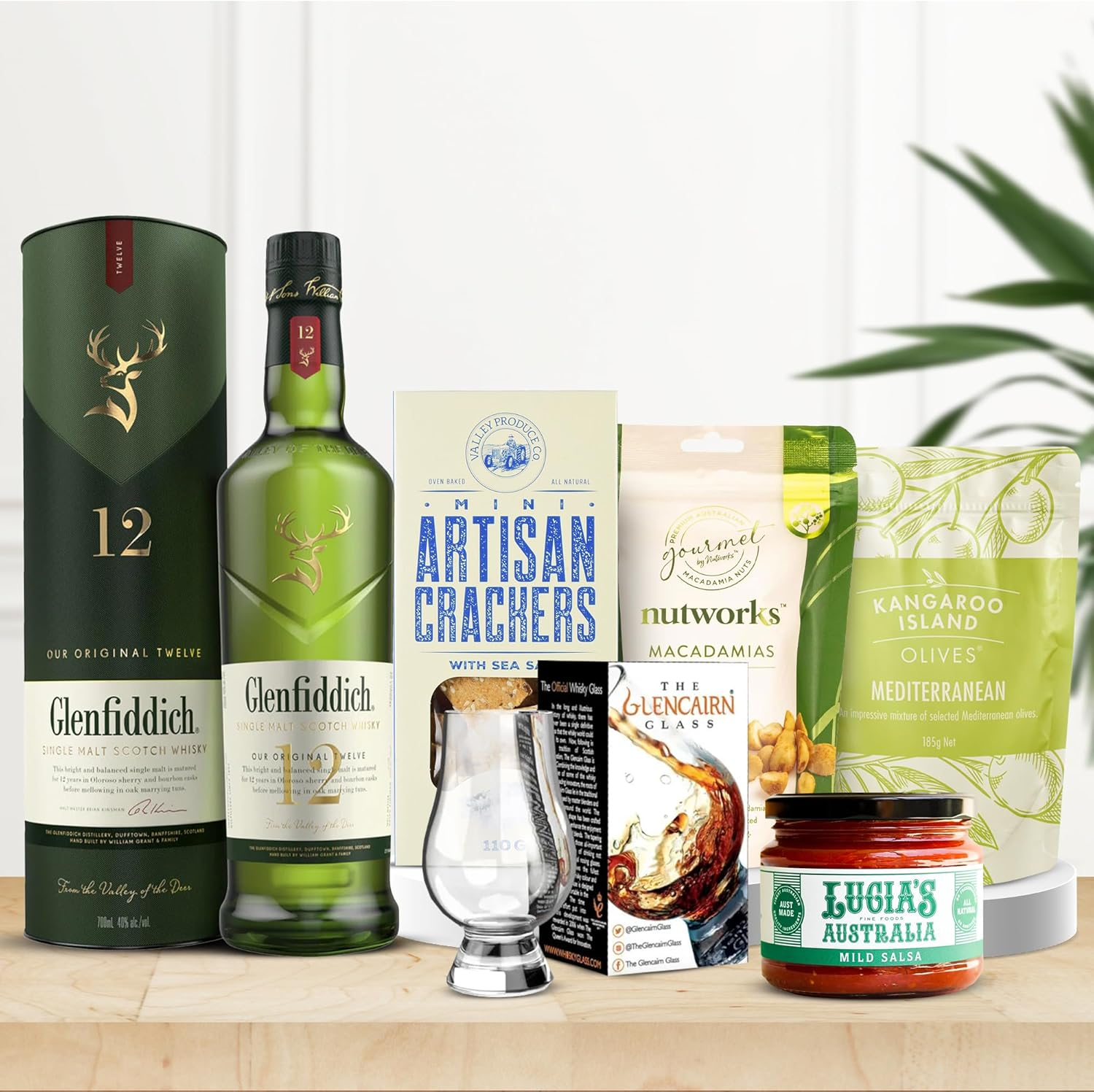 Luxury Whisky Hamper, Gift Hamper, Includes Aged Whisky, Gourmet Snacks, Perfect Birthday or Thank You Gift image number 6