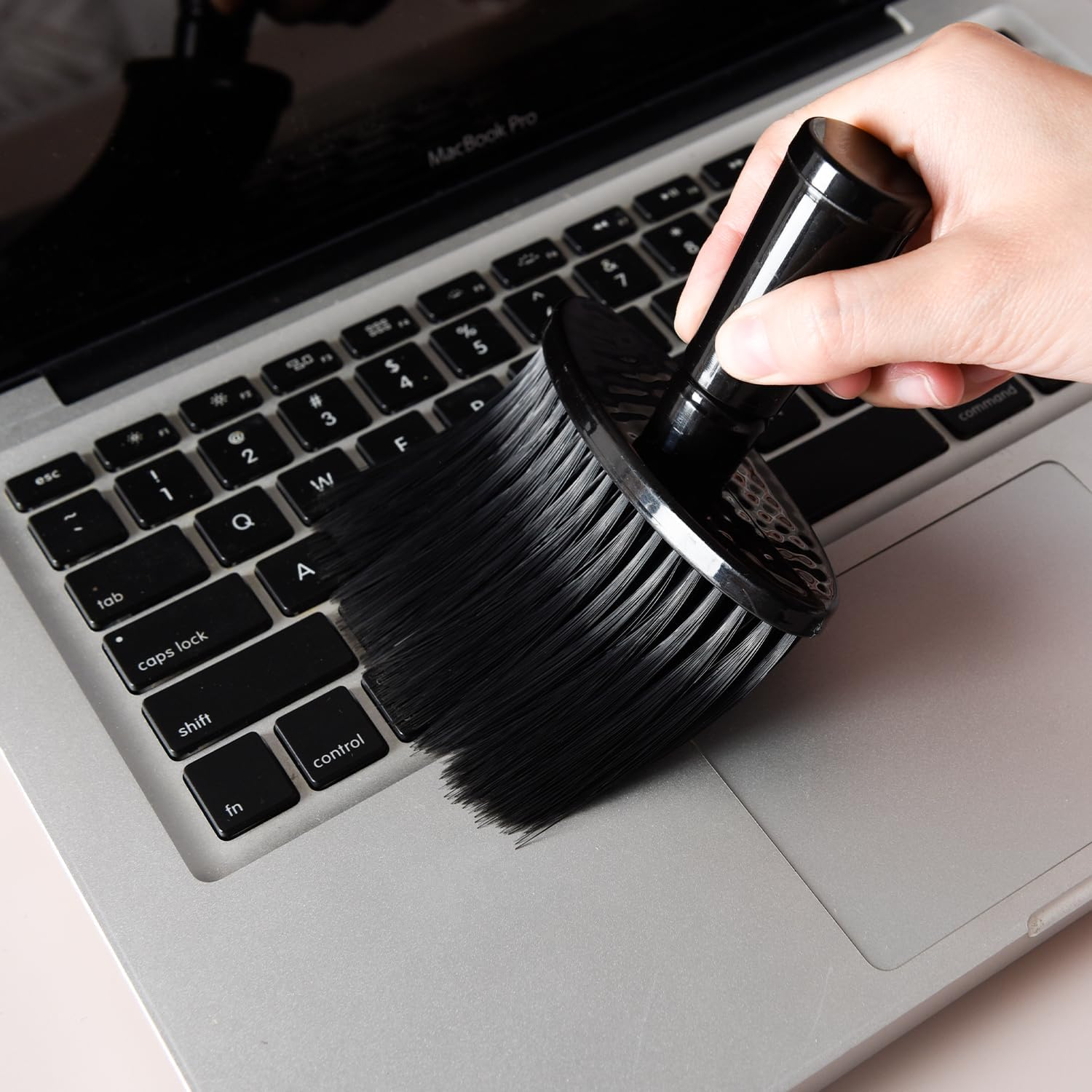 2 Pcs Neck Brush Neck Duster Barber Brush to Remove Loose Hair, Professional Hair Cutting Brush Soft Barber Brush Neck Duster Barber Accessories for Brushing off Hair around Neckline and Ears Haircut image number 5