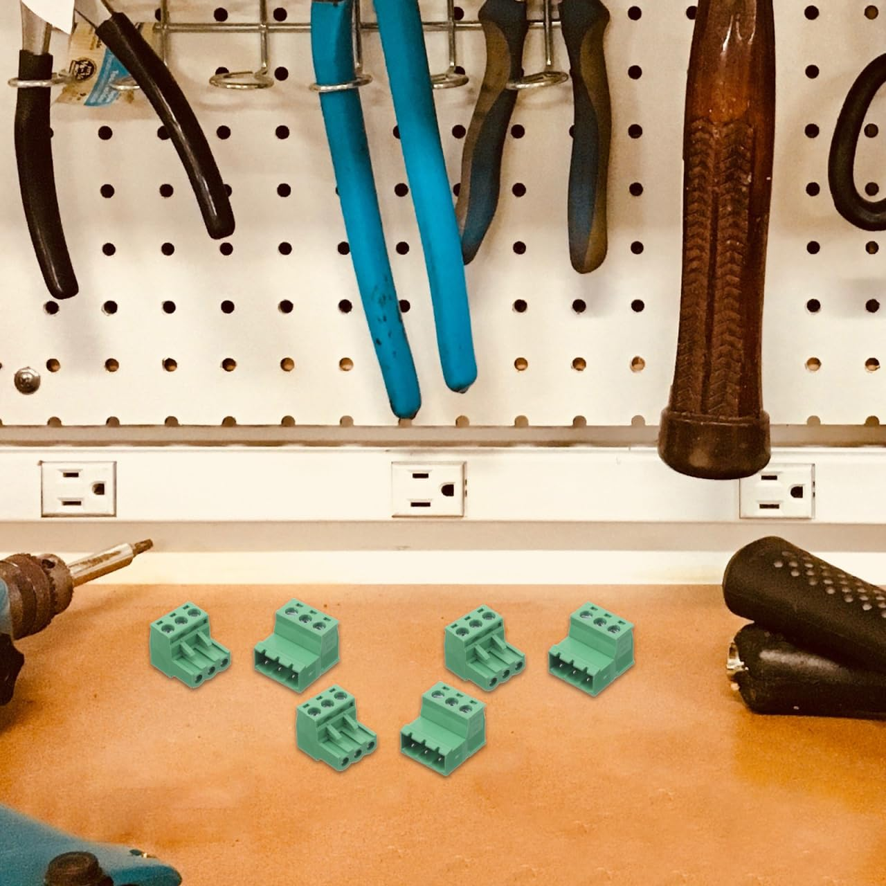 Zerodeko 20Pcs Dual Row Plug Terminal Block Connectors, Screw Terminal Strip for Electrical Wiring, 3-Pole PCB Mount with Bus Bar, 5.08Mm Pitch for Quick and Secure Wiring Connections image number 4