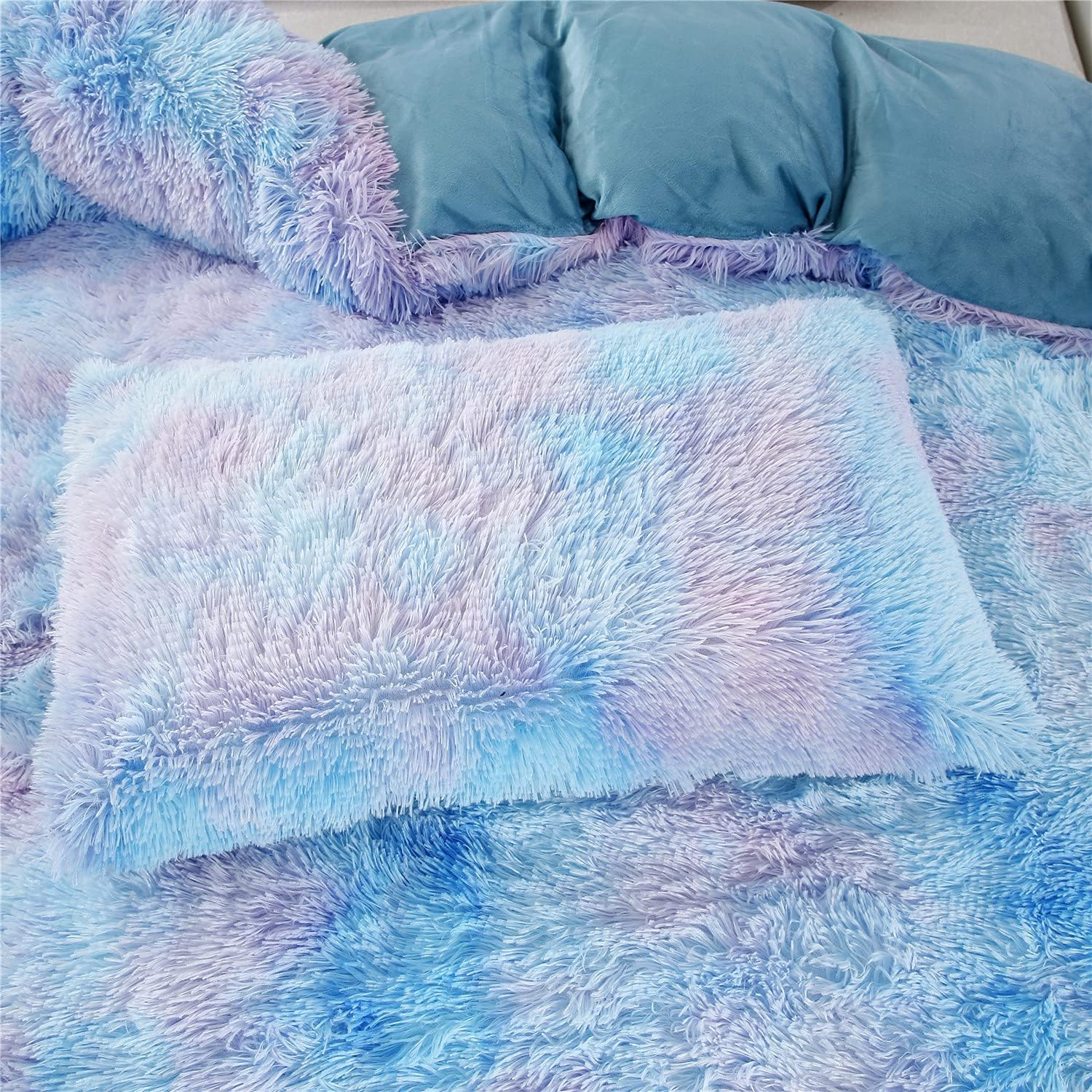 RYNGHIPY Super Soft Fuzzy Faux Fur Duvet Cover Set, Twin Bedding Sets for Girls, Blue Tie Dye Plush & Velvet Flannel Comforter Cover with 2 Pillowcases (Colorful Blue,Twin) image number 3