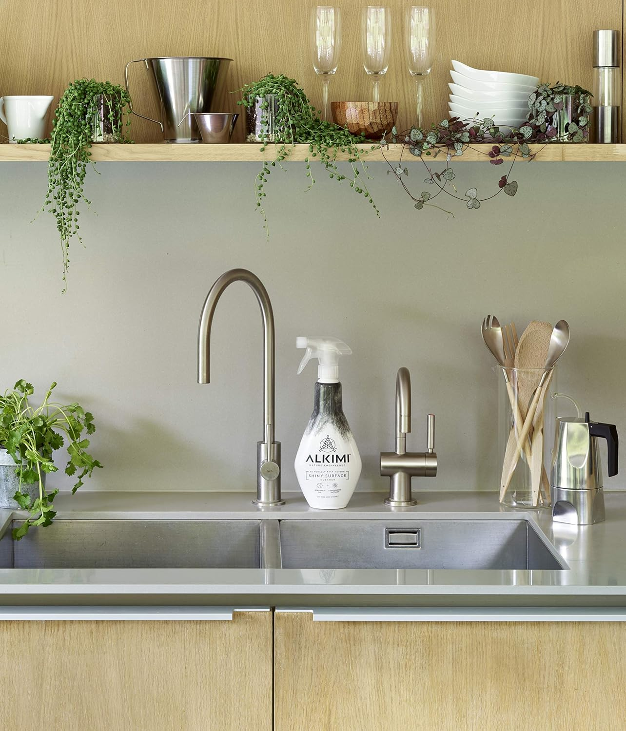 ALKIMI Shiny Surface Cleaner Spray, 500Ml, 3 Pack &ndash; Nature Engineered, All-Purpose Cleaner with Anti-Bacterial, Anti-Fungal and Degreasing Properties, Powerful & Natural Eco Cleaning Spray image number 5