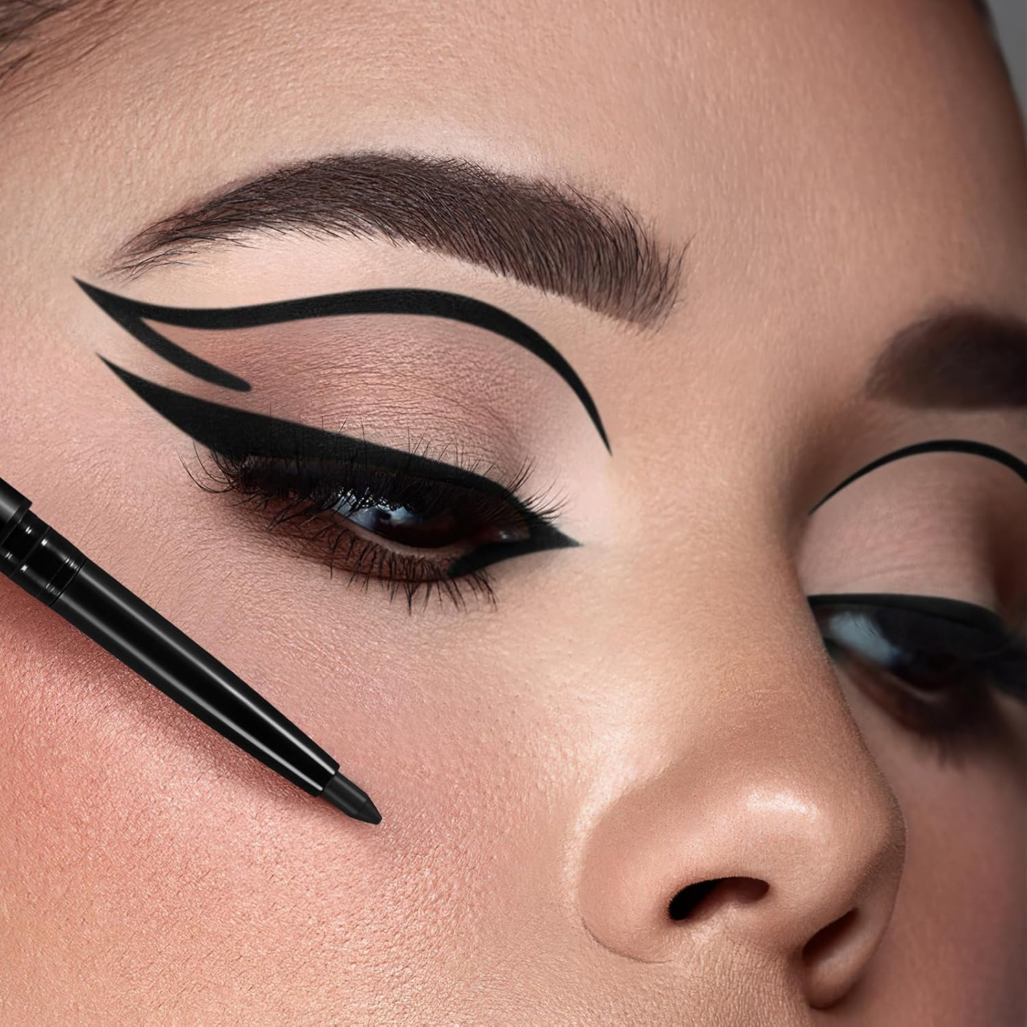 Waterproof Eyeliner Pen,Long-Lasting Cream Eyeliner Pencil,Highly Pigmented Eye Makeup Pen with up to 24Hr,Black Brown White image number 2