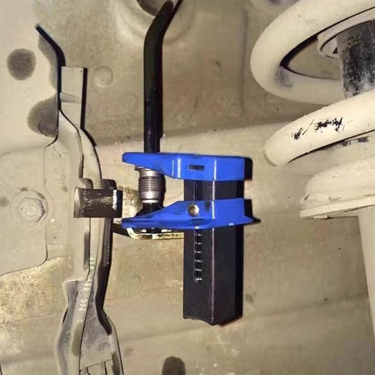 4 Pcs Brake Fluid Line Stopper Gasoline Hose Stopper Gas Hose Stopper Hose Clamp Set to Prevent Car Oil Spill 5/16 3/8 1/2 Banjo Flare Line Stopper Fluid Stop image number 2