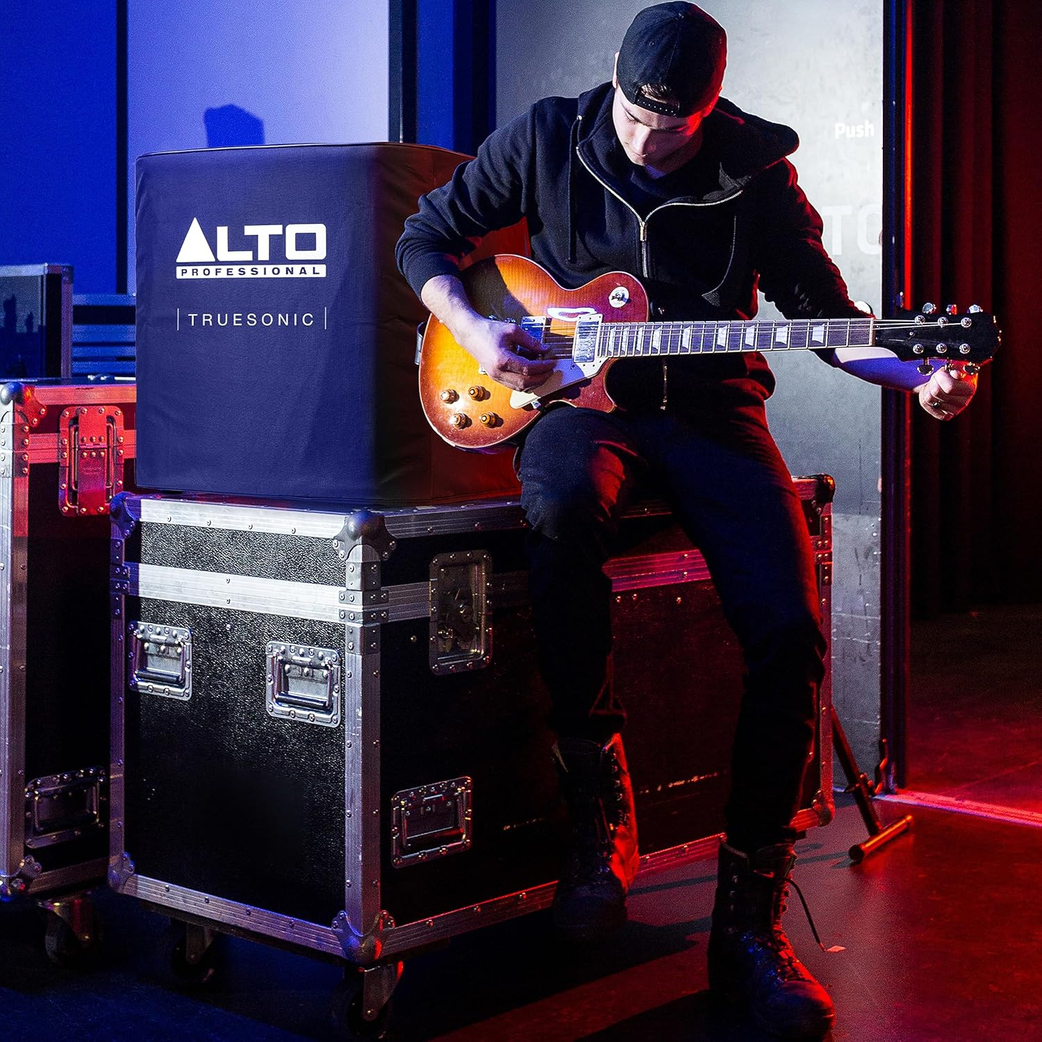 Alto Professional TS15S Cover - Durable Slip-On Cover for TS15S Powered Subwoofer with Nylon Lining Construction and Handle Access image number 2