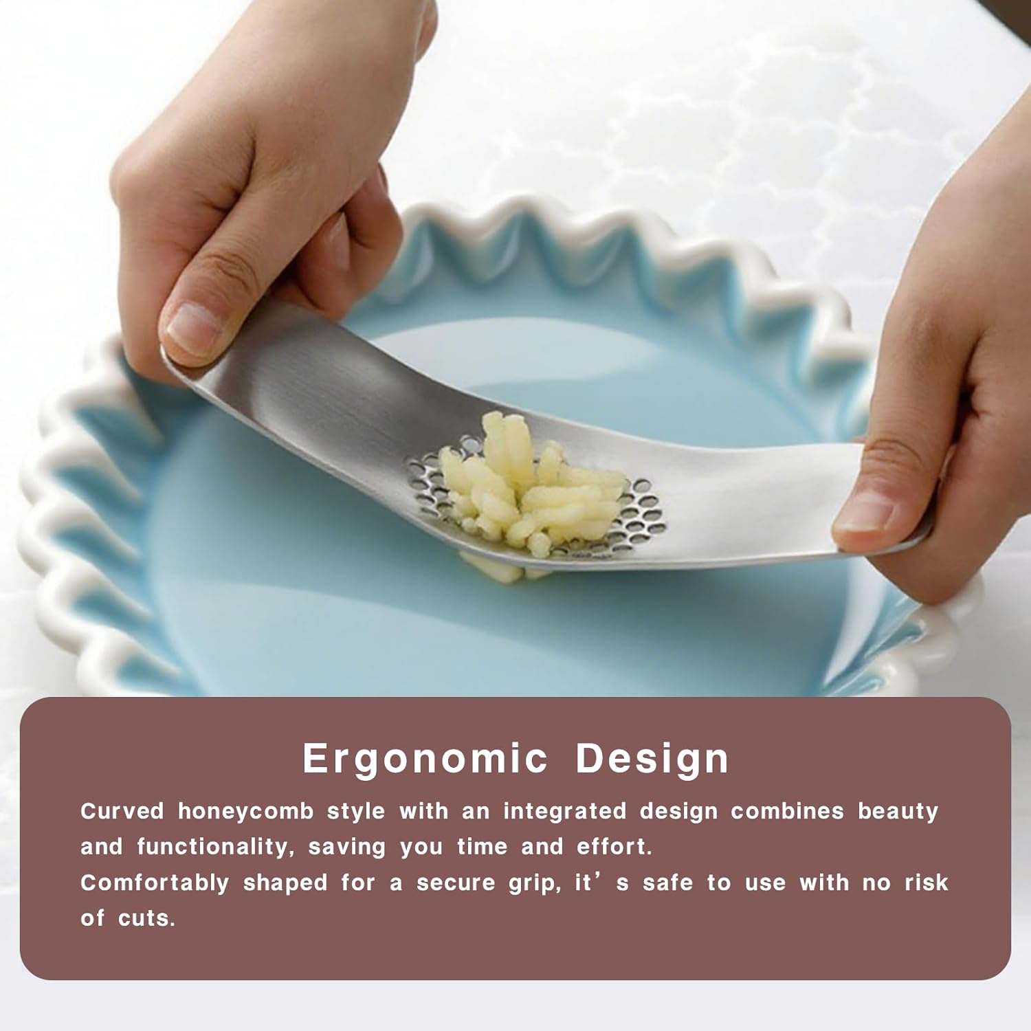 ONBPIY Stainless Steel Garlic Press Rocker with Peeler, Manual Garlic Crusher Mincer Tool for Pressing and Mincing Garlic Cloves, Easy to Clean Kitchen Gadget image number 2