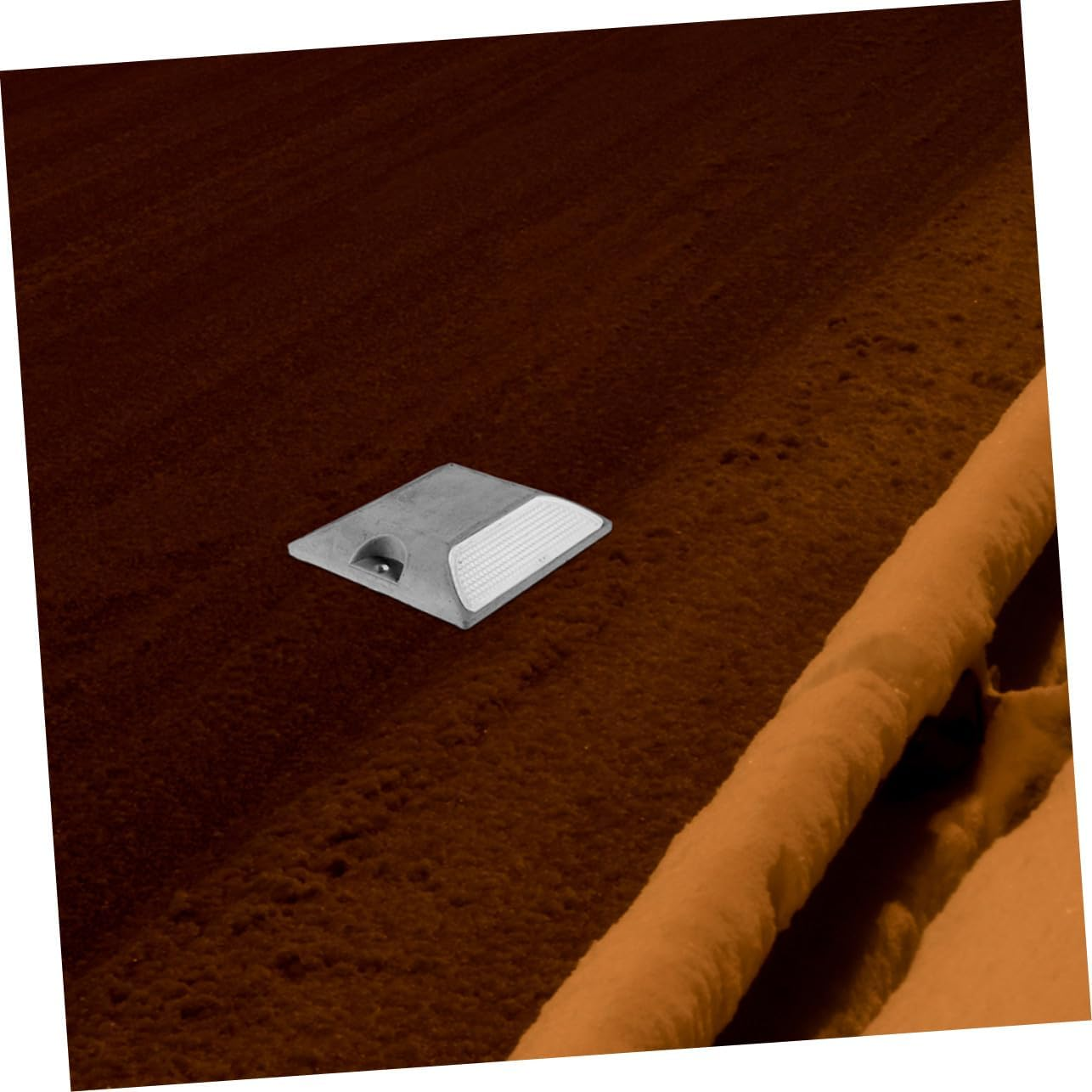 GANAZONO 4Pcs Reflective Lane Markers Plastic Road Reflectors for Driveway and Pavement Safety Night Visibility Asphalt Studs for Sidewalks and Speed Bumps image number 2