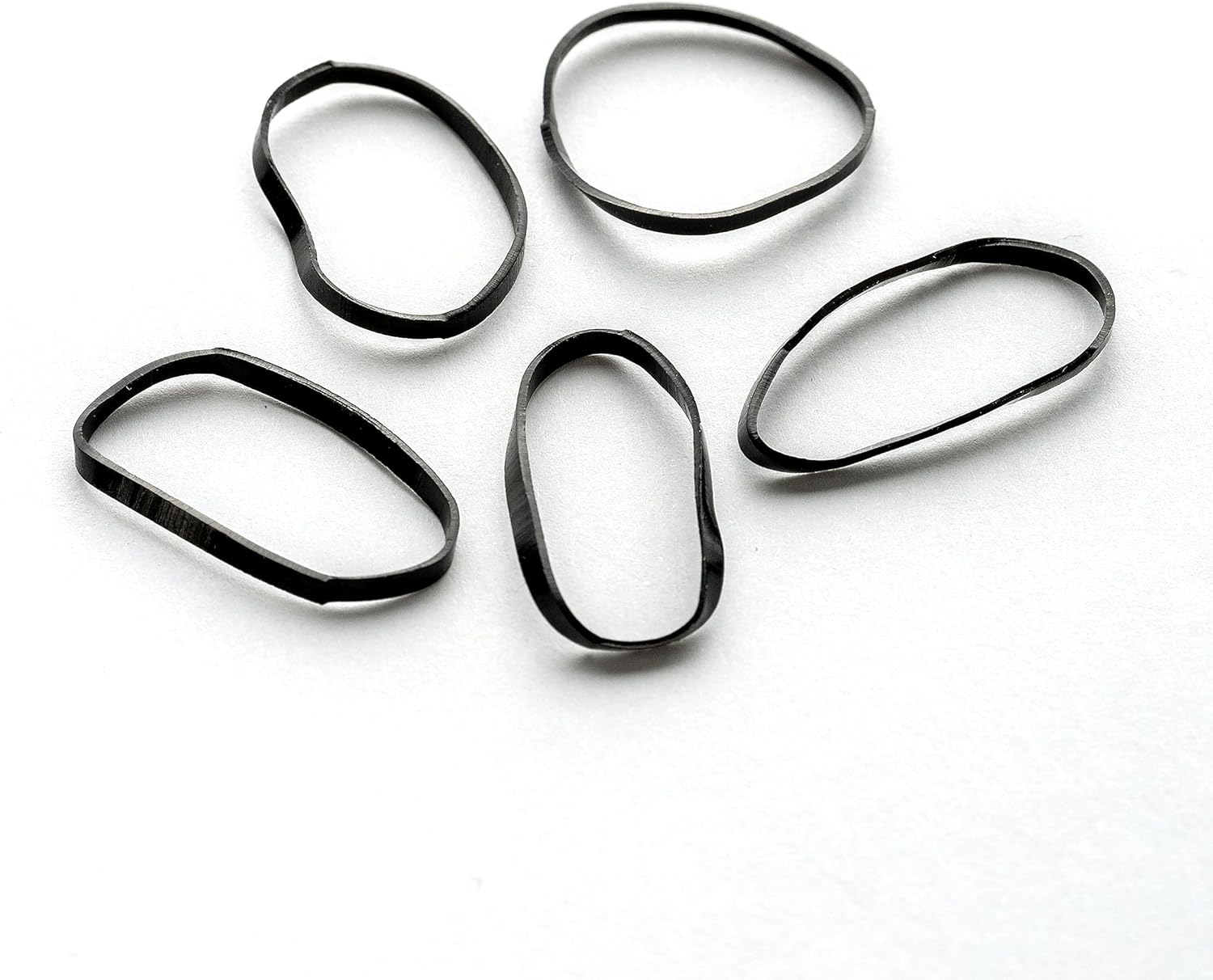 Brushworks Black Flexi Elastic Hair Bands - 100 Pieces image number 4