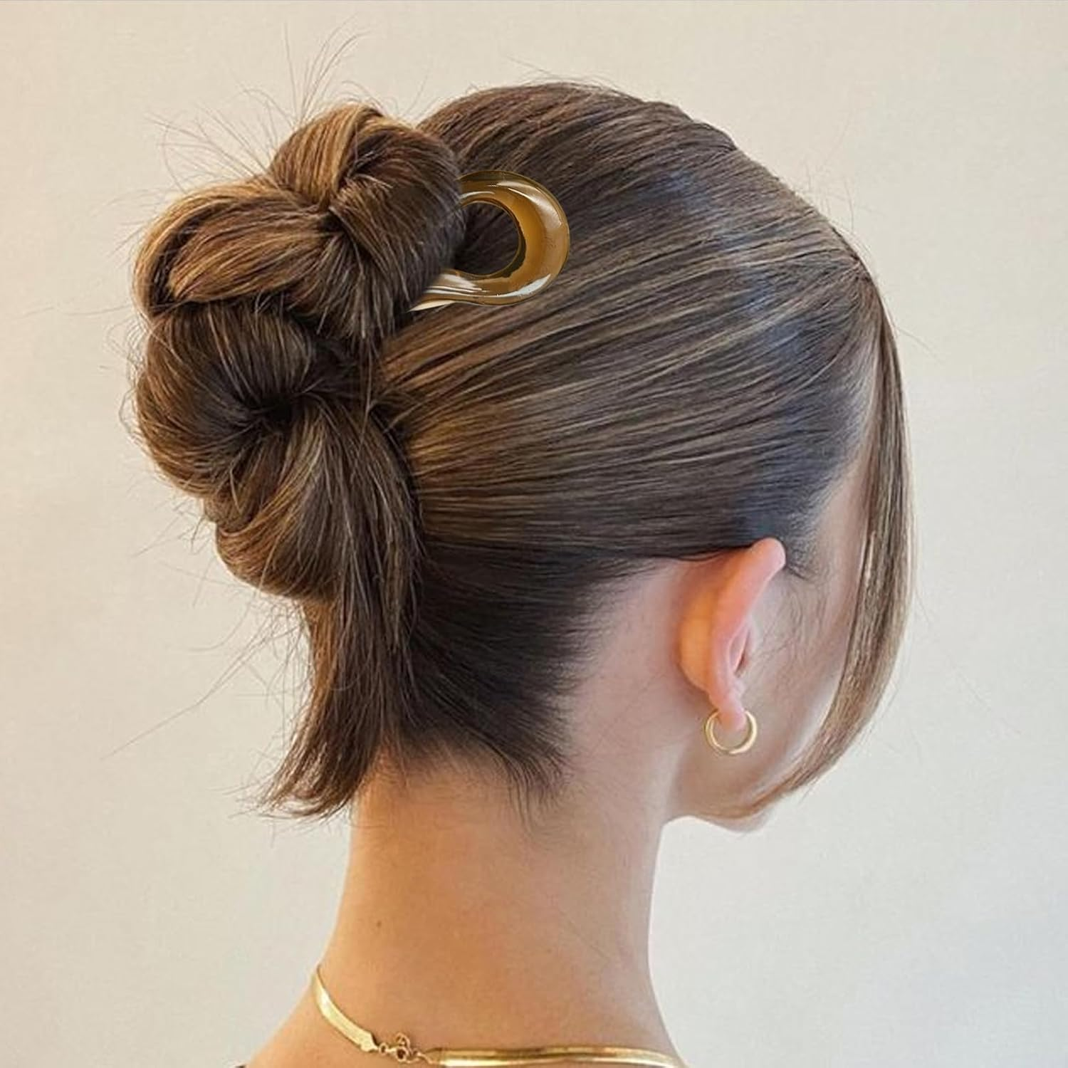 Iirlvior Pack of 5 Vintage U-Shaped Hairpins, Durable Hold Hair-Friendly Elegant Design, Secure Hold for Bun and Updos, Lightweight and Compact for Women and Girls image number 6