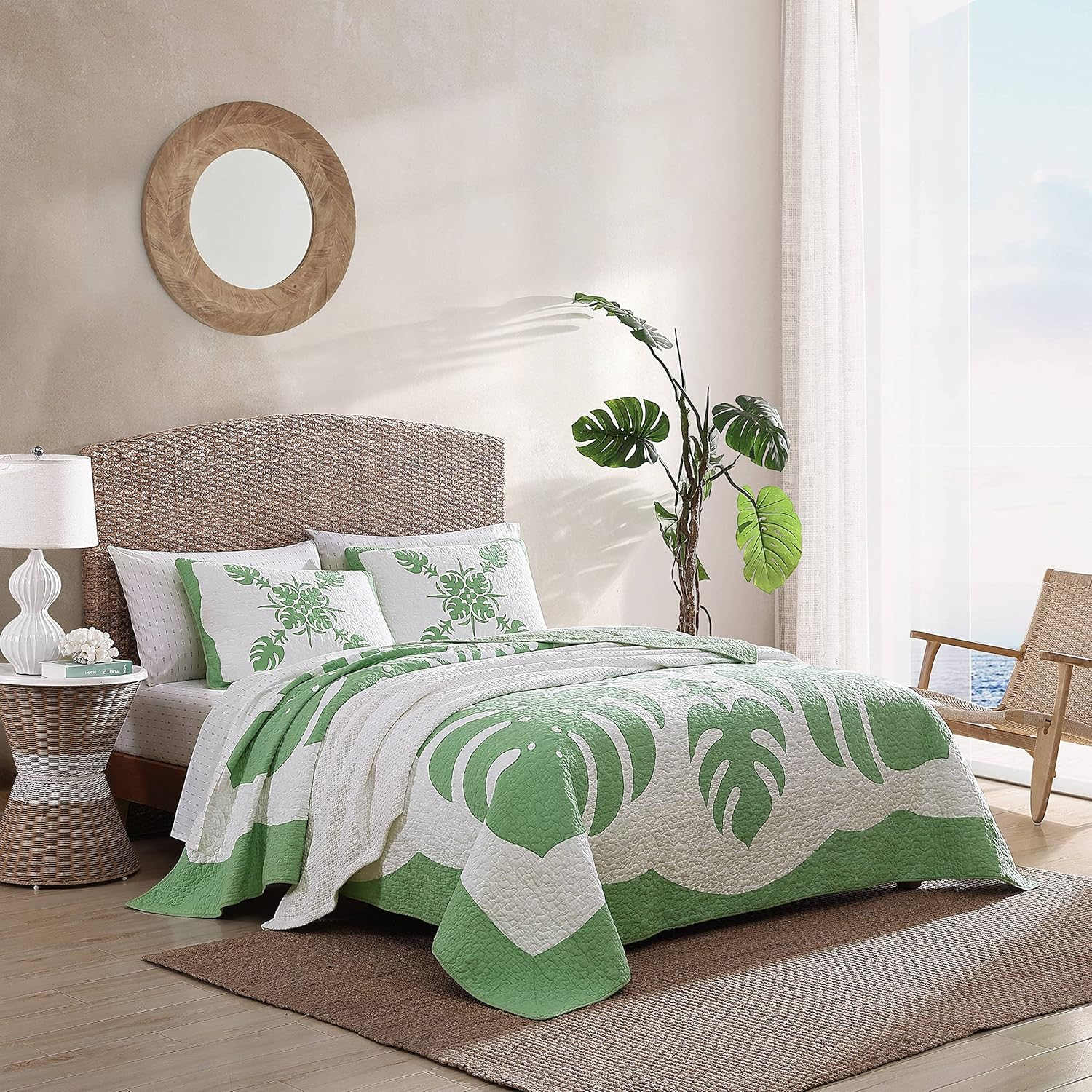 Tommy Bahama - Standard Sham, Cotton Bedding with Envelope Closure, Breathable Home Decor (Molokai Green, 21X27) image number 2