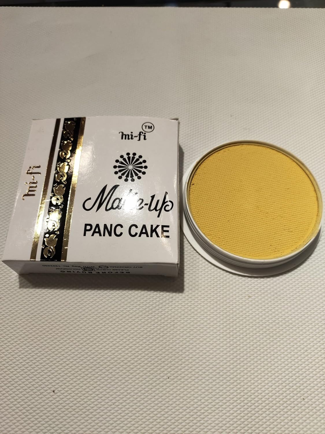 Pmw - Mifi Pan-Cake - Yellow Colour Make up Powder for All Skin Type for Classical Dance -Matte, Pack of 1, 100 Gram