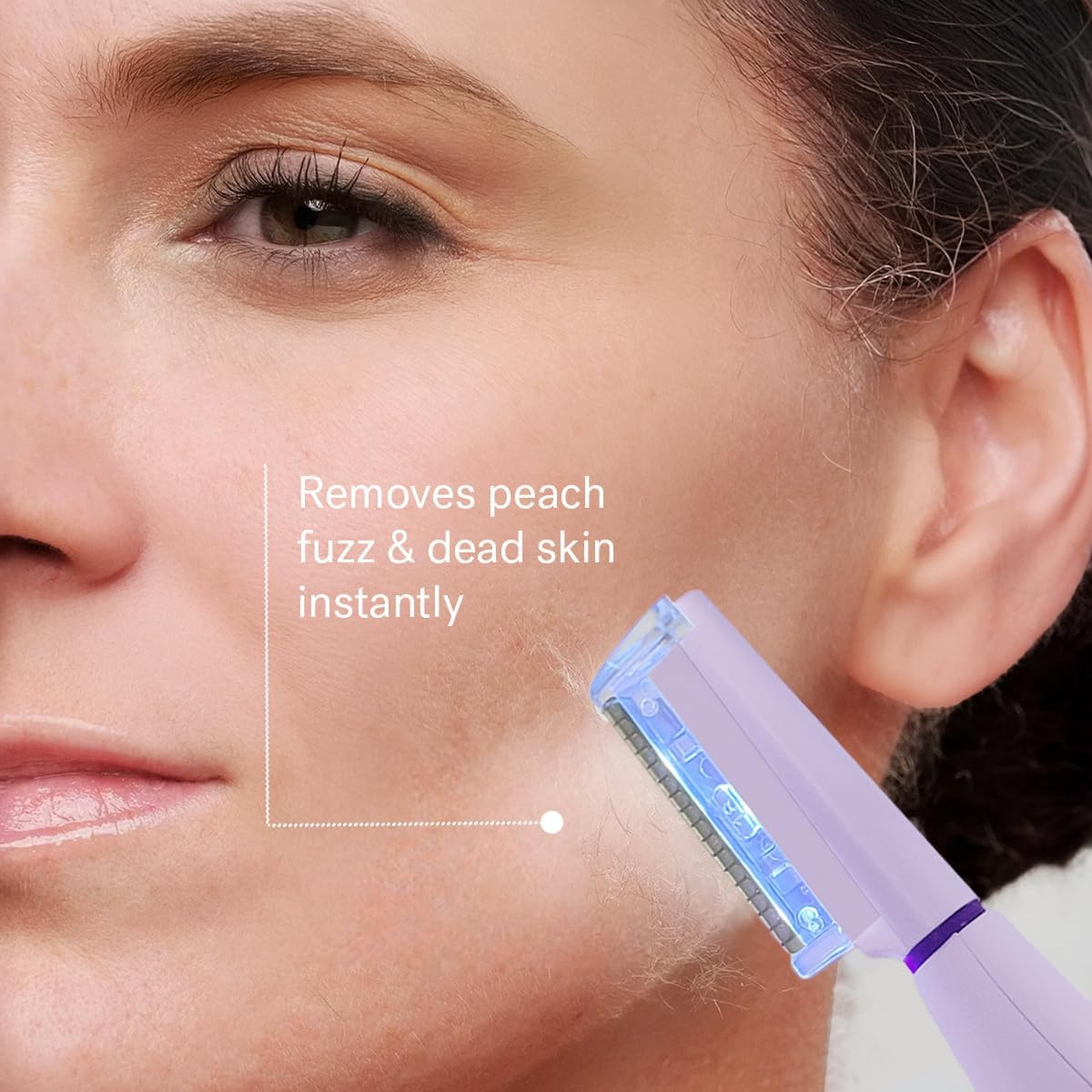 Michael Todd Beauty Sonicsmooth Pro+ Dermaplane Razor for Women Face + Eyebrow Trimmer Dermaplaning System W/Led Light Peach Fuzz Remover -16 Dermaplaning Blades & 2 Microsmooth Exfoliation Tips - Pink image number 4