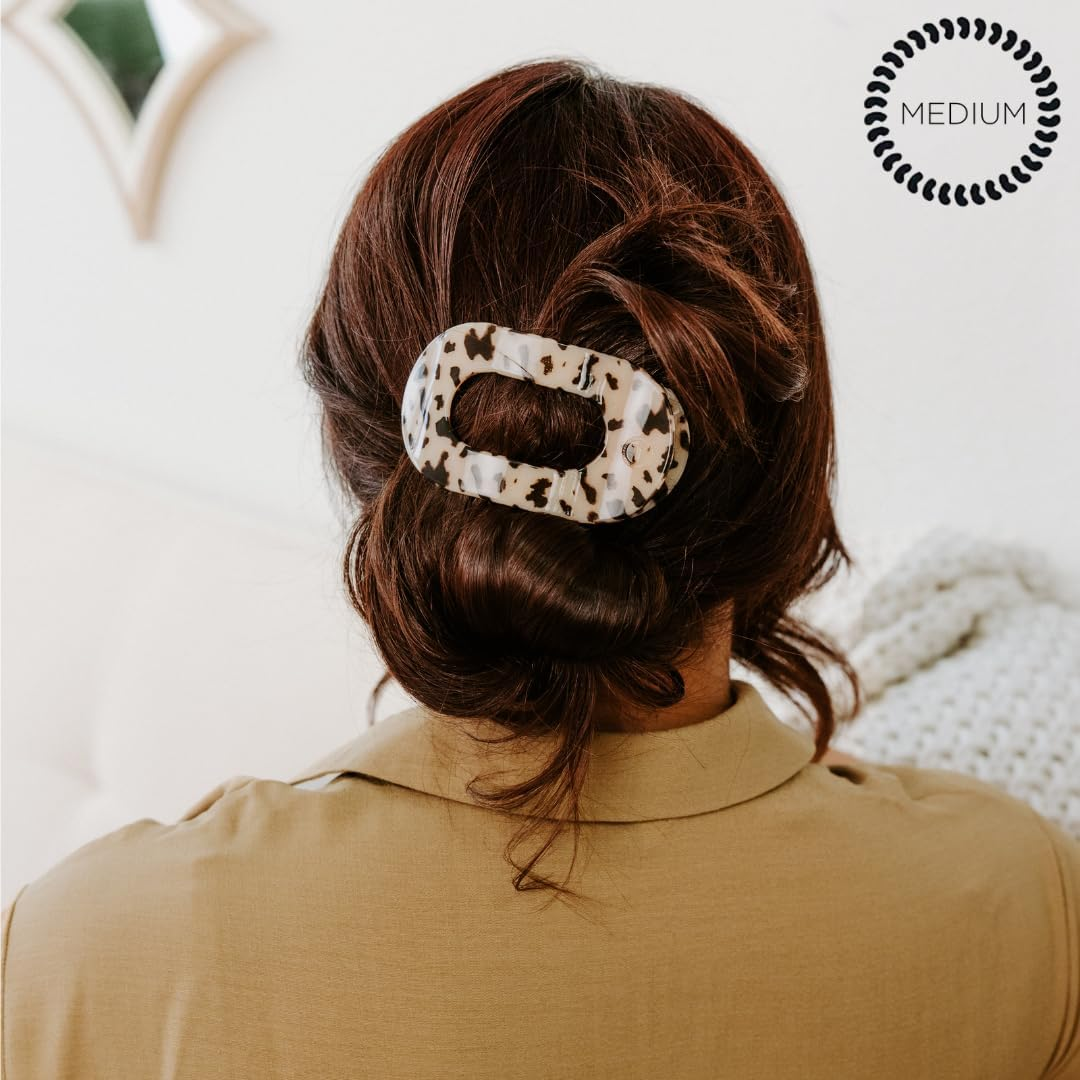 TELETIES - Medium Flat round Clip - Strong Grip, Bendable Teeth, Comfortable Curved Design - Ideal for Medium-Thick Hair - for All Hair Textures - Blonde Tortoise image number 4