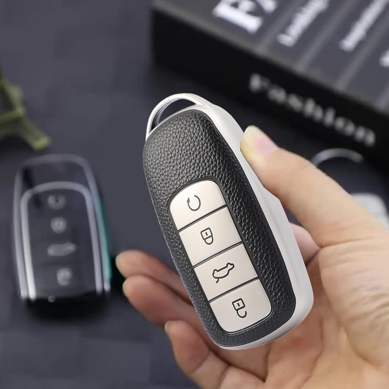 2-Pack Car Smart Key Fob Case Set, Soft TPU Remote Key Fob Cover, Compatible with Chery Omoda 5, Tiggo 8 Pro, Tiggo 8 Plus, Key Fob Protector Kit for Enhanced Protection and Style