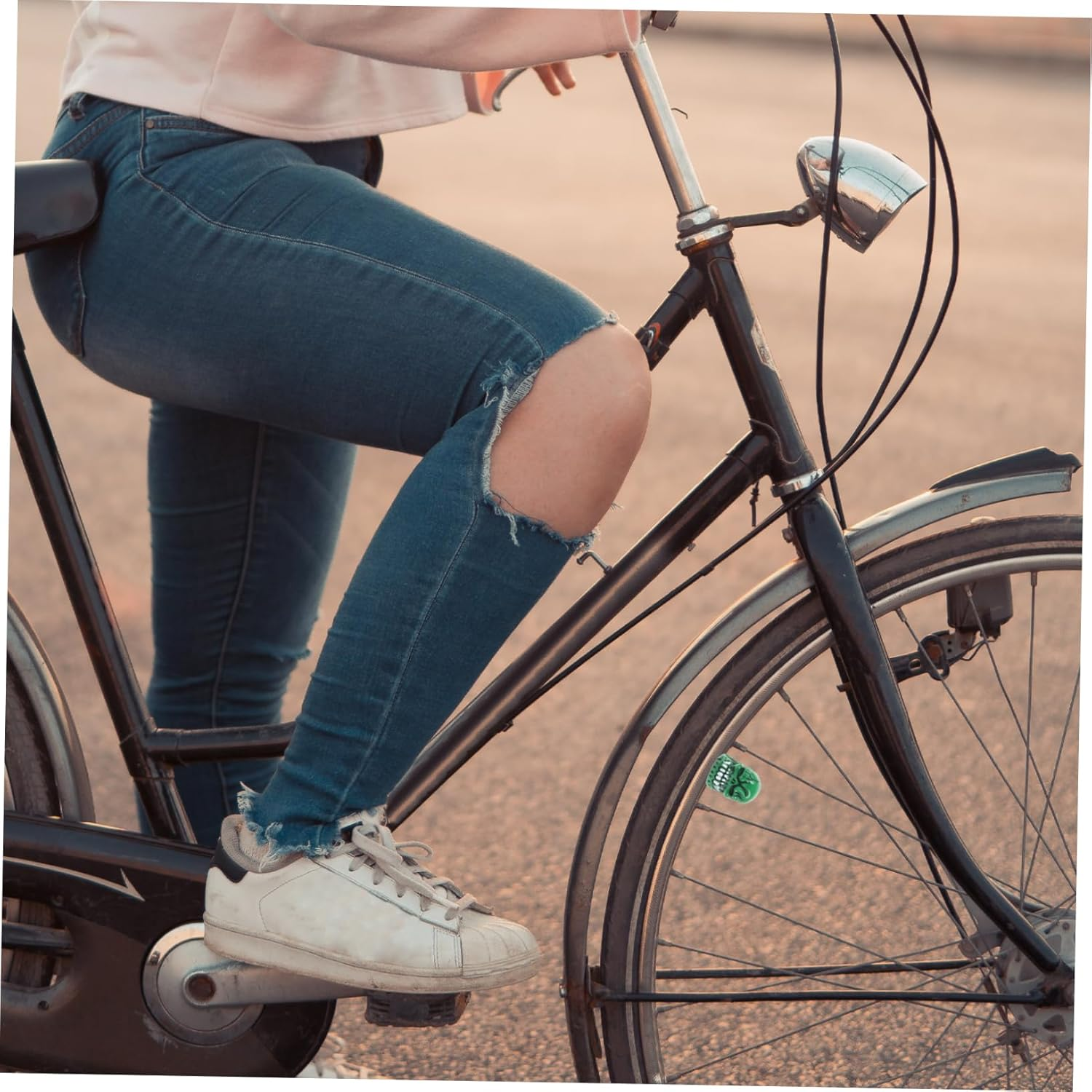 GOOHOCHY 4Pcs Green Skull Car Tire Valve Caps Bike Motorcycle Valve Stem Covers Decorative Air Nozzle Caps for Automotive Wheels Accessories image number 3