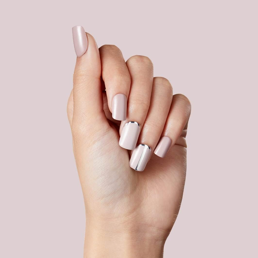 KISS Nail Impress Medium - Fame Game image number 3