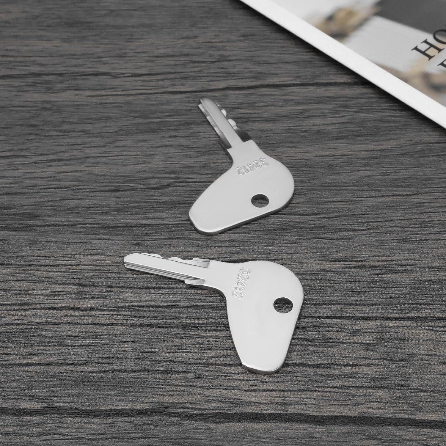 SG Store 5Pcs Tractor Ignition Switch Key 32412 H32412 35260-31852 Compatible with Kubota L G M Series Compatible with Mahindra Mitsubishi image number 3