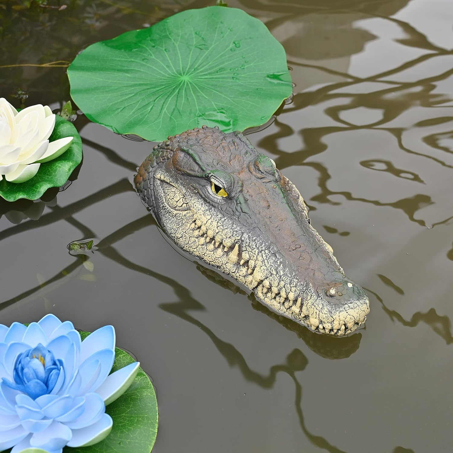 Floating Alligator Head Decoy, Pond Accessories Alligator Pool Float, Fake Gator Head, Duck Deterrents for Pool and Pond, Outdoor Pool Decor Crocodile Head for Decorations - Yellow Eyes image number 4