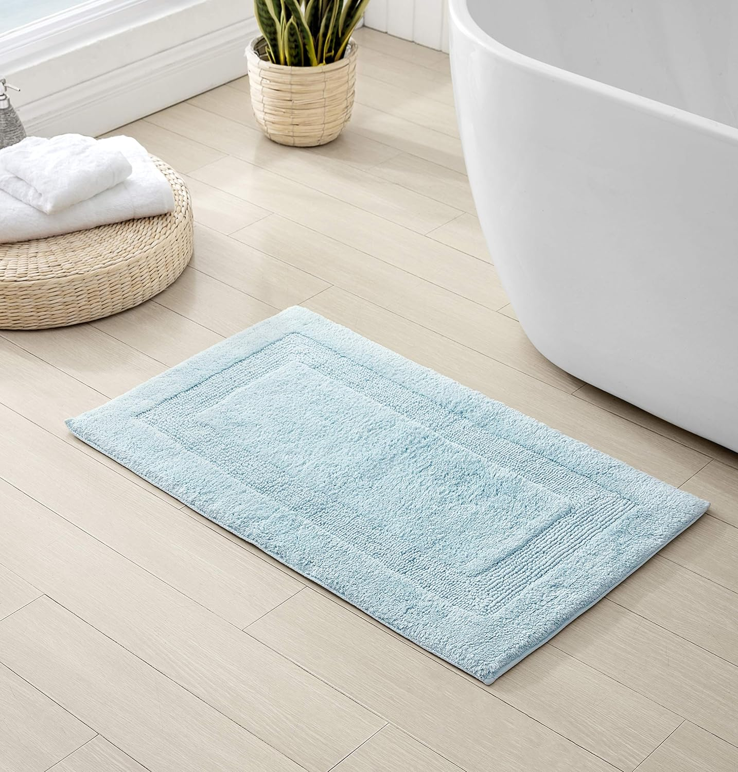 Tommy Bahama - Bathroom Rug, Cotton Bath Mat, Highly Absorbent Bathroom Decor (Long Branch Blue, 21" X 34")