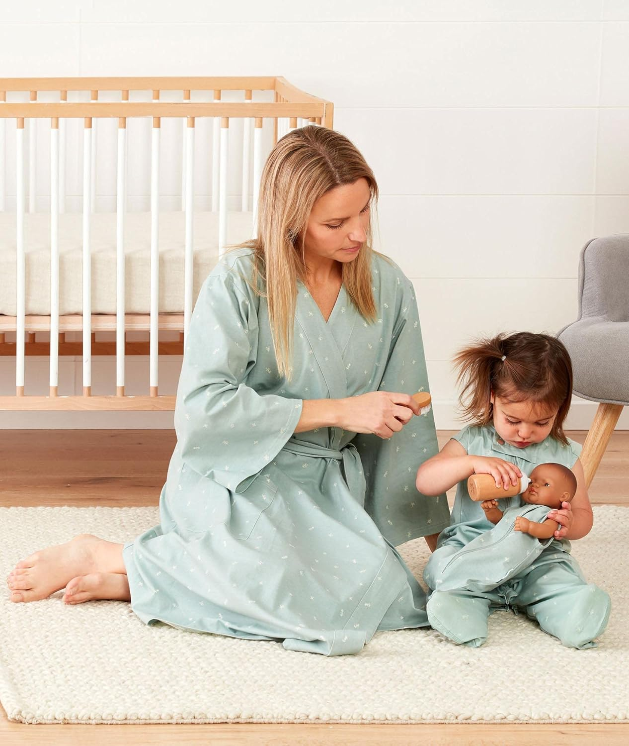 Ergopouch Sleep Suit Bag 0.3 TOG, 3-12 Months, Sage Print &ndash; Organic Cotton, 2-In-1 Convertible Sleeping Bag or Suit with Legs, Lightweight & Breathable, Ideal for Room Temperatures (22&ndash;26&deg;C) image number 3