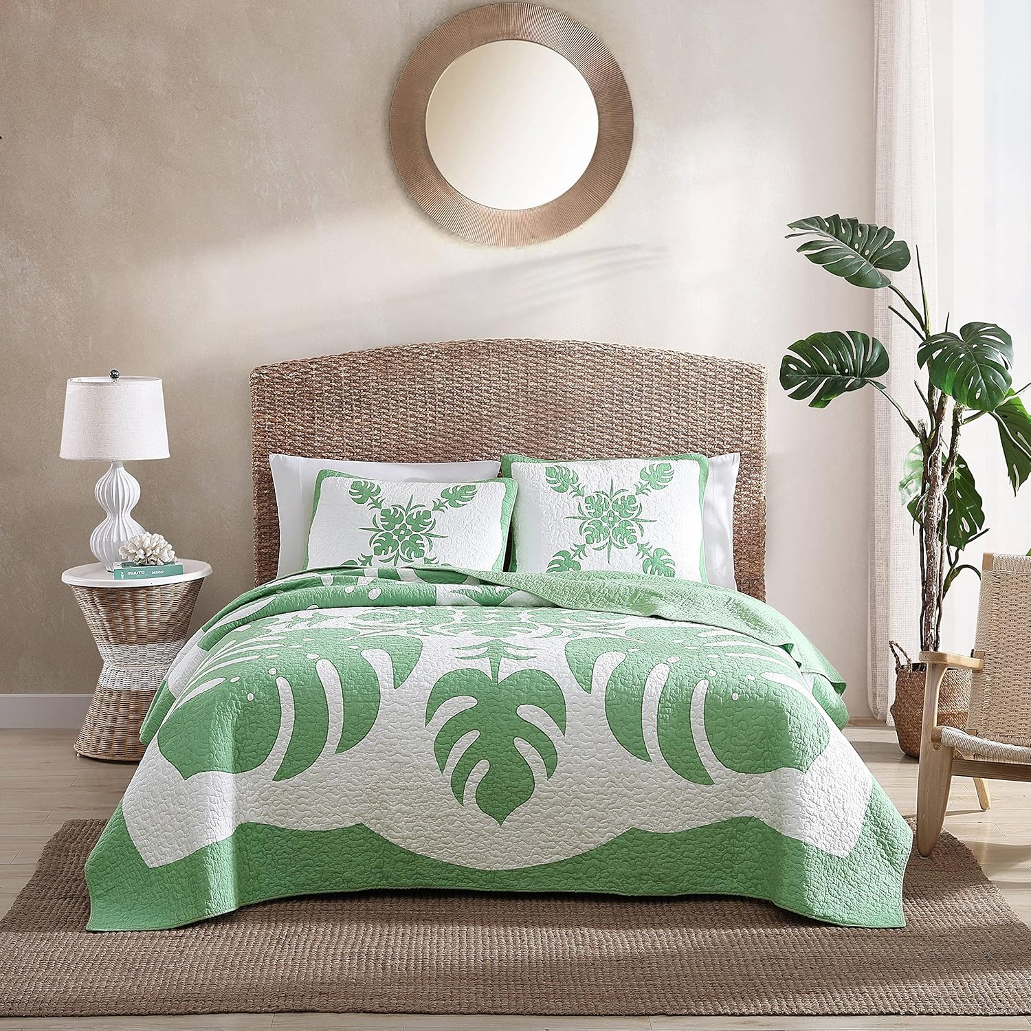 Tommy Bahama - Standard Sham, Cotton Bedding with Envelope Closure, Breathable Home Decor (Molokai Green, 21X27) image number 4