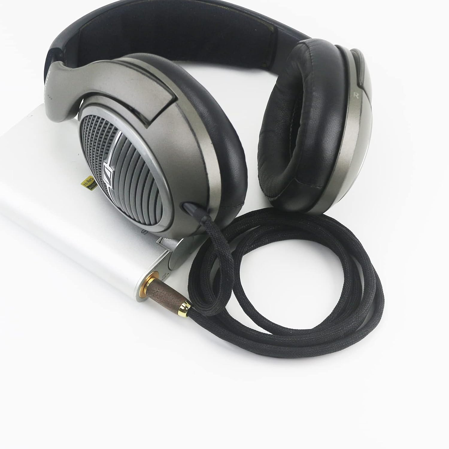 Newfantasia 4.4Mm Balanced Male 6N OCC Copper Silver Plated Cord Compatible with Sennheiser HD598, Hd560S, HD599, HD620S Headphone - Walnut Wood Shell image number 5