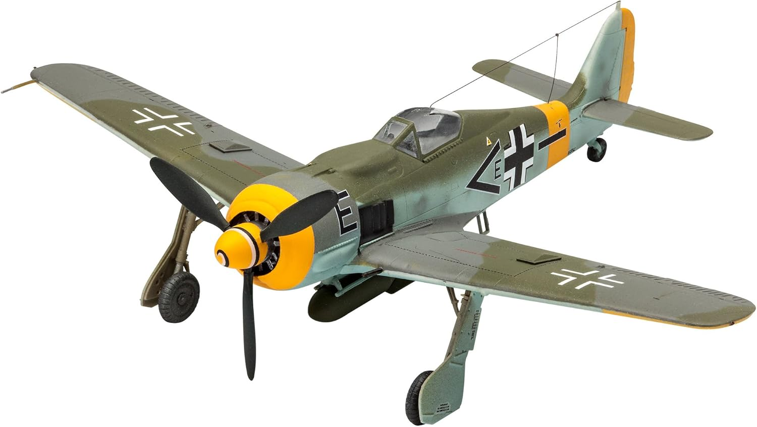 Revell 1:72 Scale Level 3 Focke Wulf Fw190 F-8 Model Kit image number 2