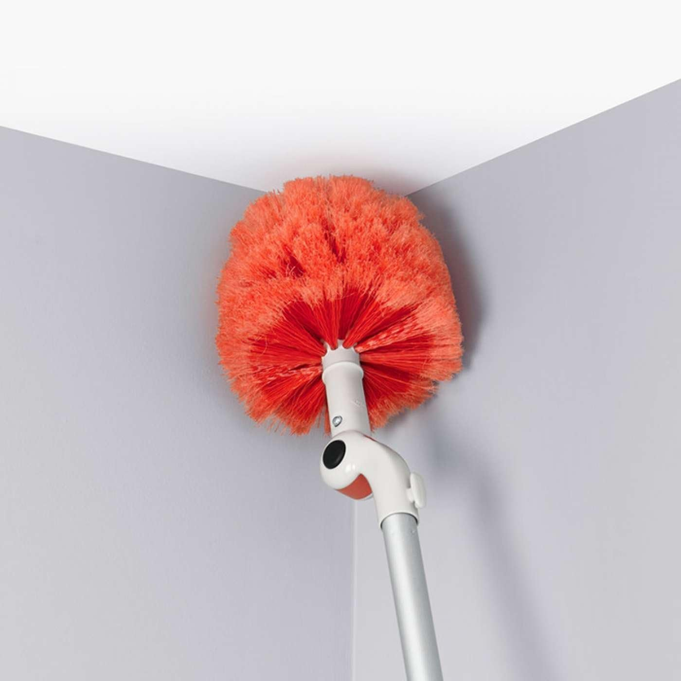 OXO Long Reach Dusting System with Pivoting Heads image number 4