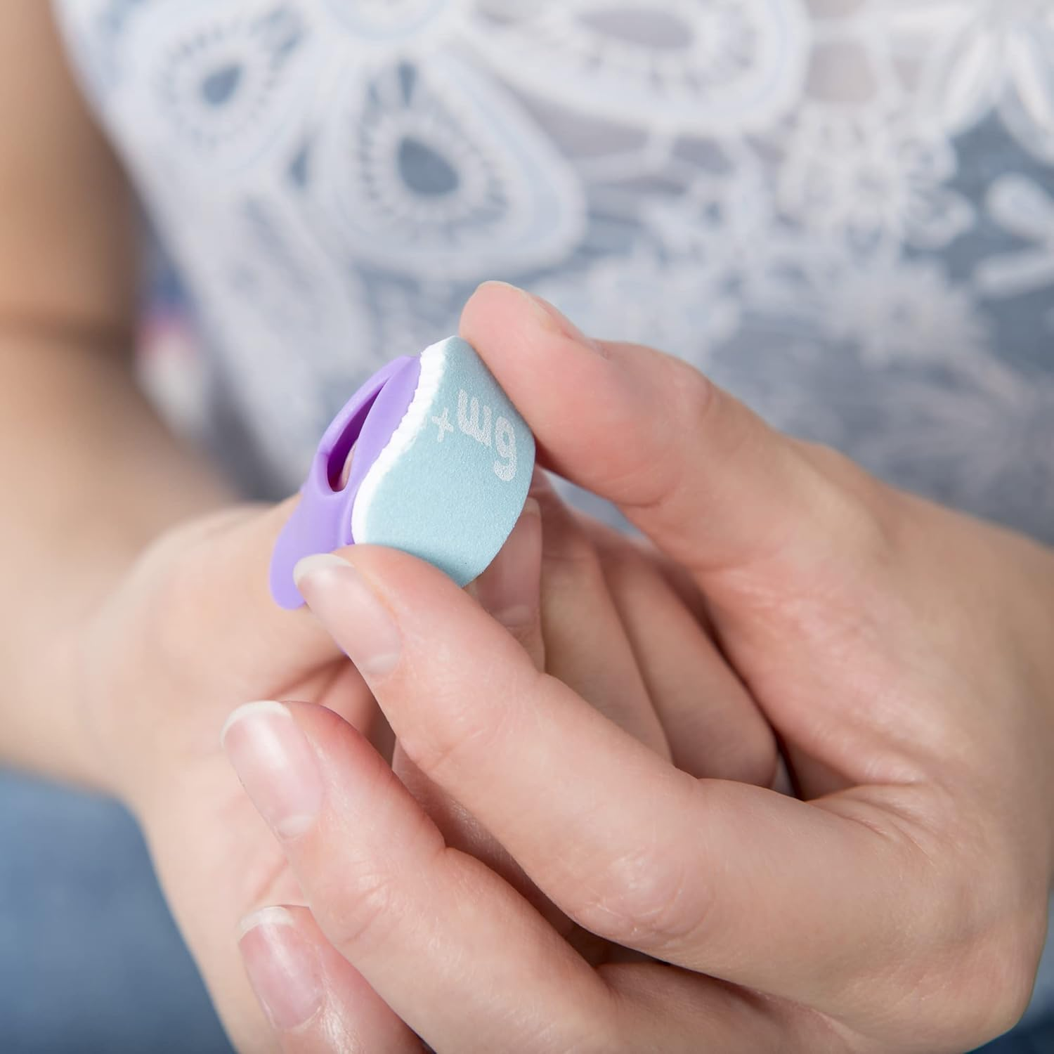 Baby Nails 6 Months+ Replacement Pack image number 3