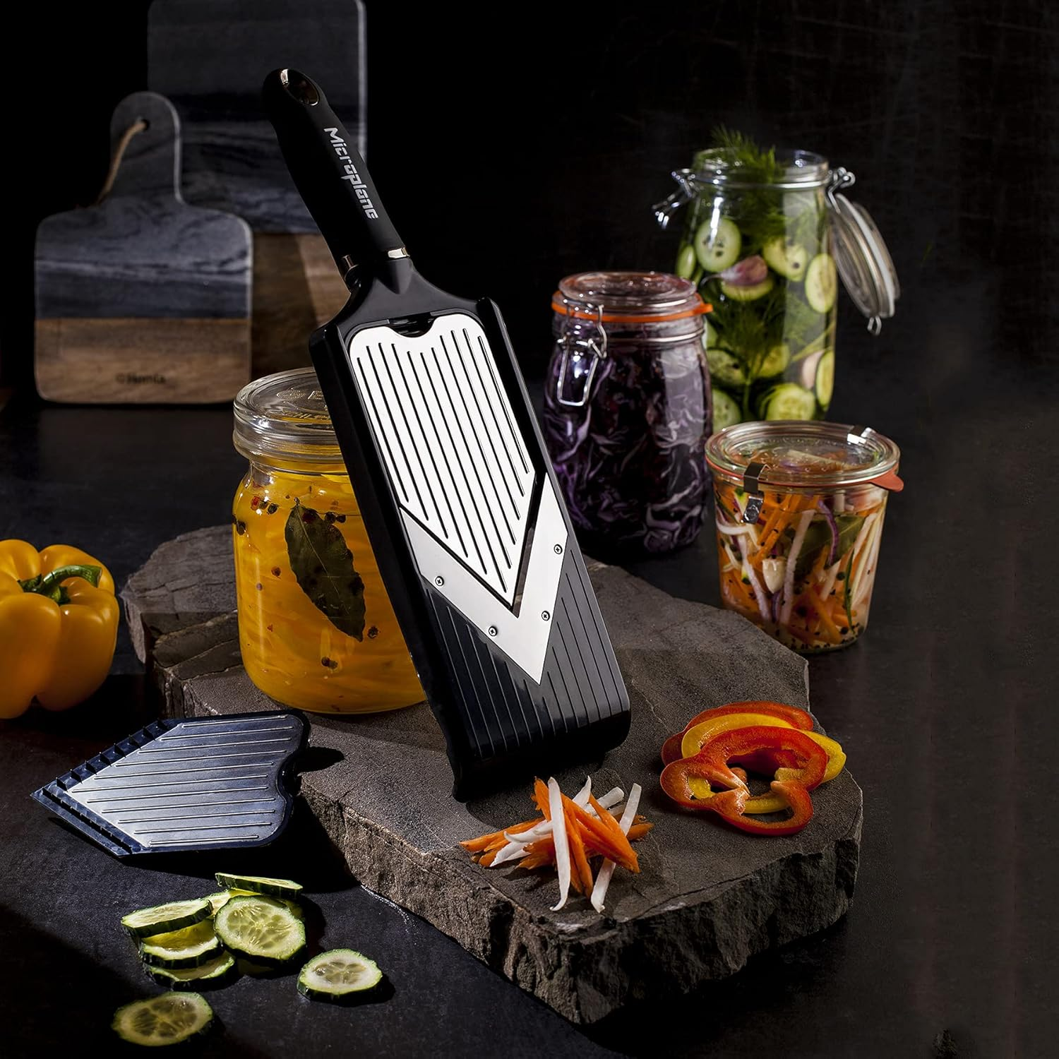 Microplane Adjustable V-Blade Slicer with Julienne Feature Stainless Steel/Black image number 5