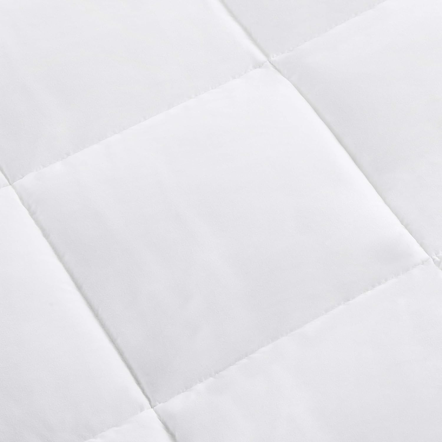 Amazon Basics down Alternative Bedding Comforter Duvet Insert - Twin, White, All-Season image number 3