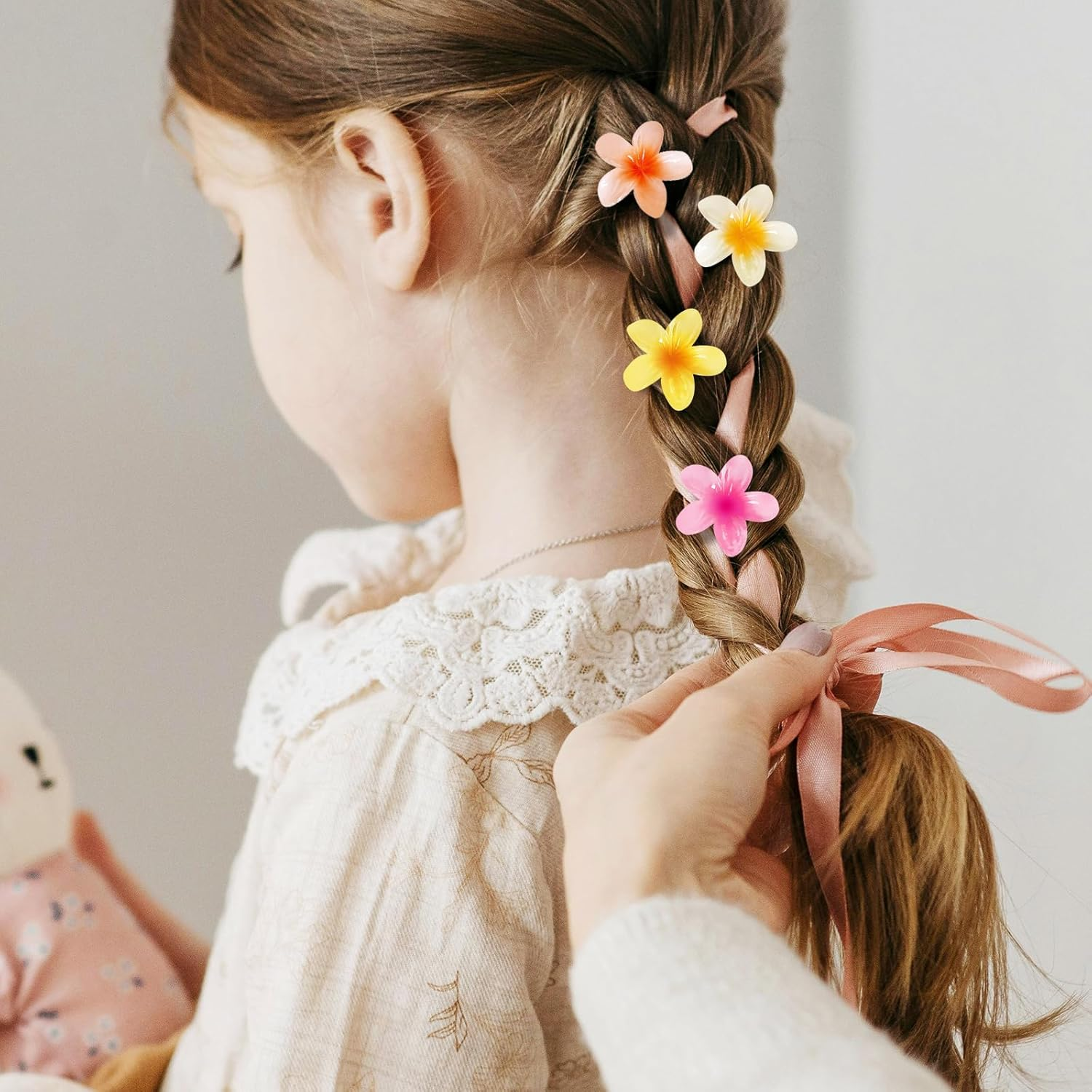 10Pcs Small Flower Hair Claw Clips for Women and Girls, Mini Hawaiian Hibiscus Claw Clips, Summer Hair Accessories for Thick, Thin, Curly Hair, for All Hairstyles image number 2