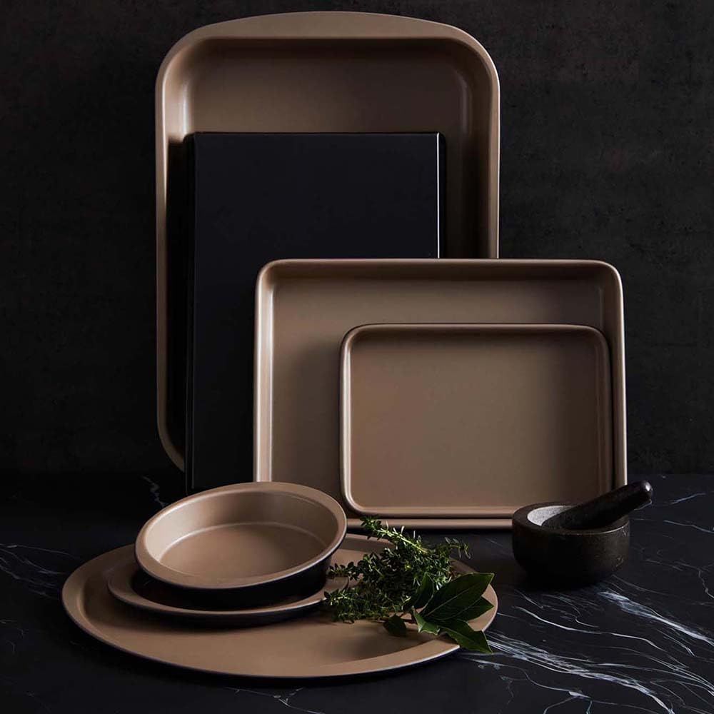 Stanley Rogers Ceramabake Baking Tray 23 X 16 X 2Cm &ndash; Healthy Non-Stick Ceramic Oven Tray, Bake without PFAS, PTFE, PFOS, PFOA, Cadmium & Lead. Ideal for Roasting, Baking and Everyday Cooking image number 6