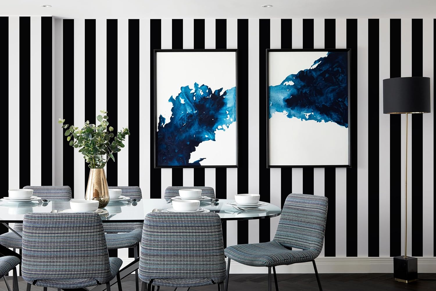 Guvana 472.4"X17.7" Striped Peel and Stick Wallpaper Black and White Self-Adhesive Wallpaper Removable Contact Paper Waterproof Wall Paper for Livingroom Cabinets Shelves Drawer Liner Decor Vinyl Roll image number 4