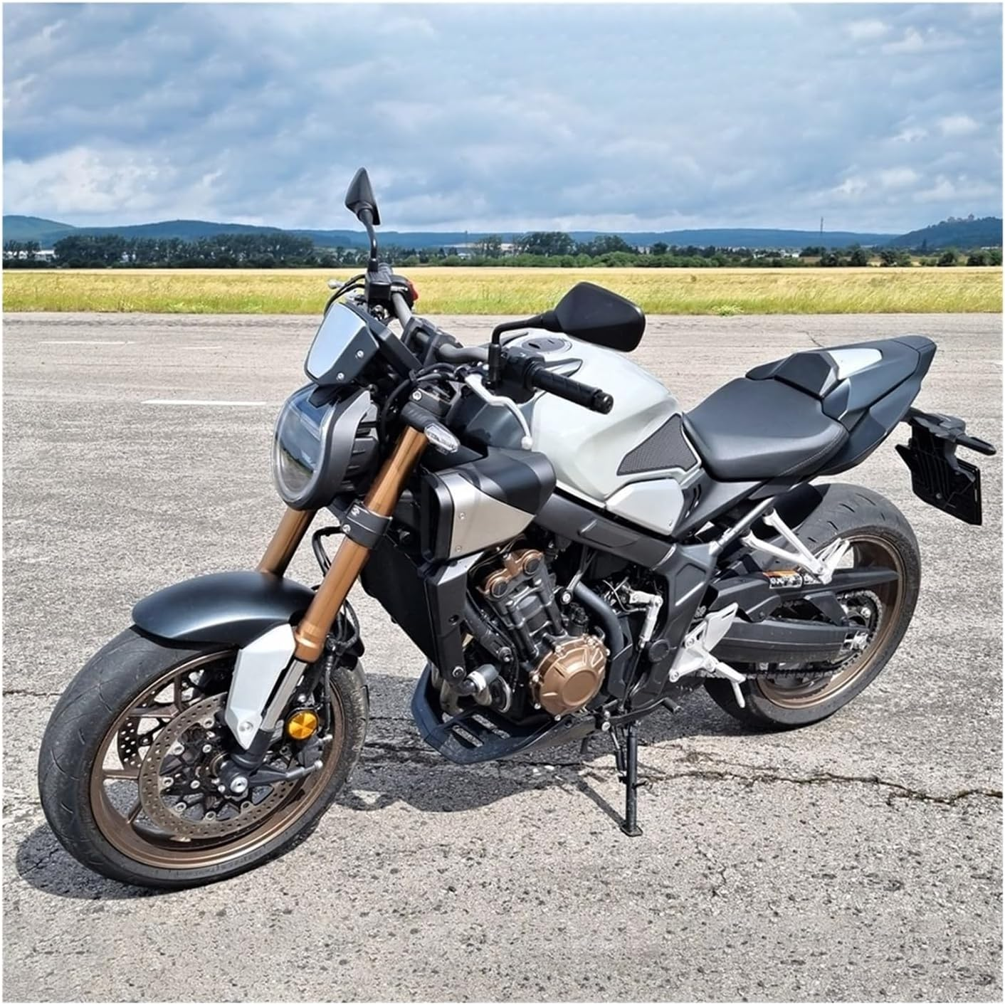 For CB650R 2019-2024 Motorcycle Belly Pan Engine Spoiler Lower Fairing Frame Panel Protector Compatible with CBR 650 R 650R(Carbon Fiber Color) - Carbon Fiber Color image number 2