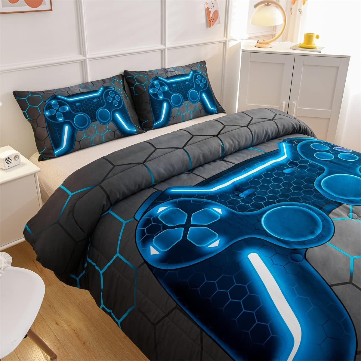 NTBED Game Console Comforter Set for Boys Girls Kids 3D Gaming Geometric Lightweight Microfiber Bedding Sets (Blue, Queen) image number 2
