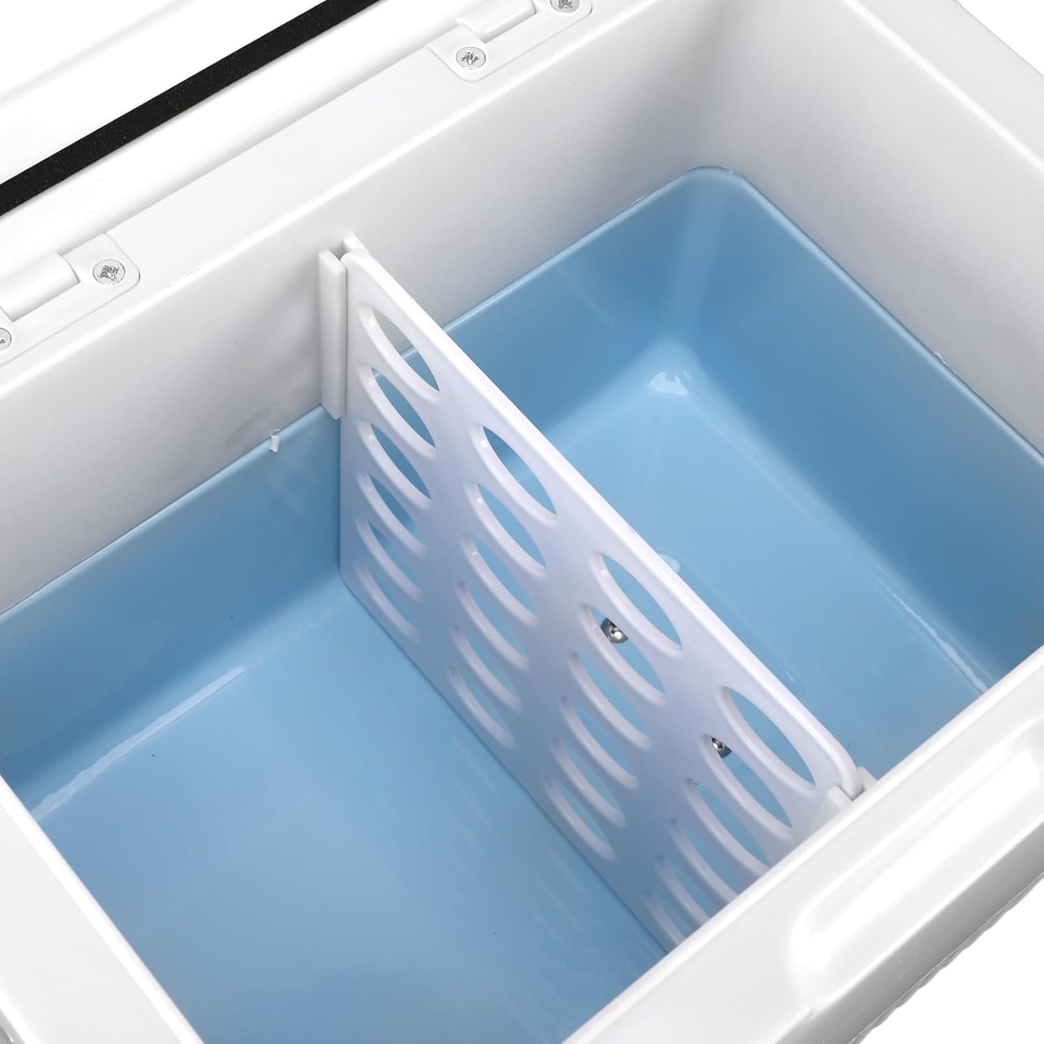 Mini Fridge, Eco Friendly Portable Compact Fridge USB Powered 6L Capacity for Office image number 1